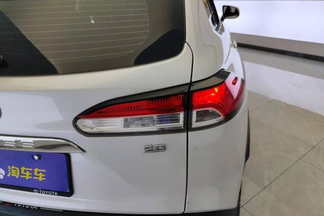 Toyota Corolla Cross 2023 2.0 L CVT — фото 5