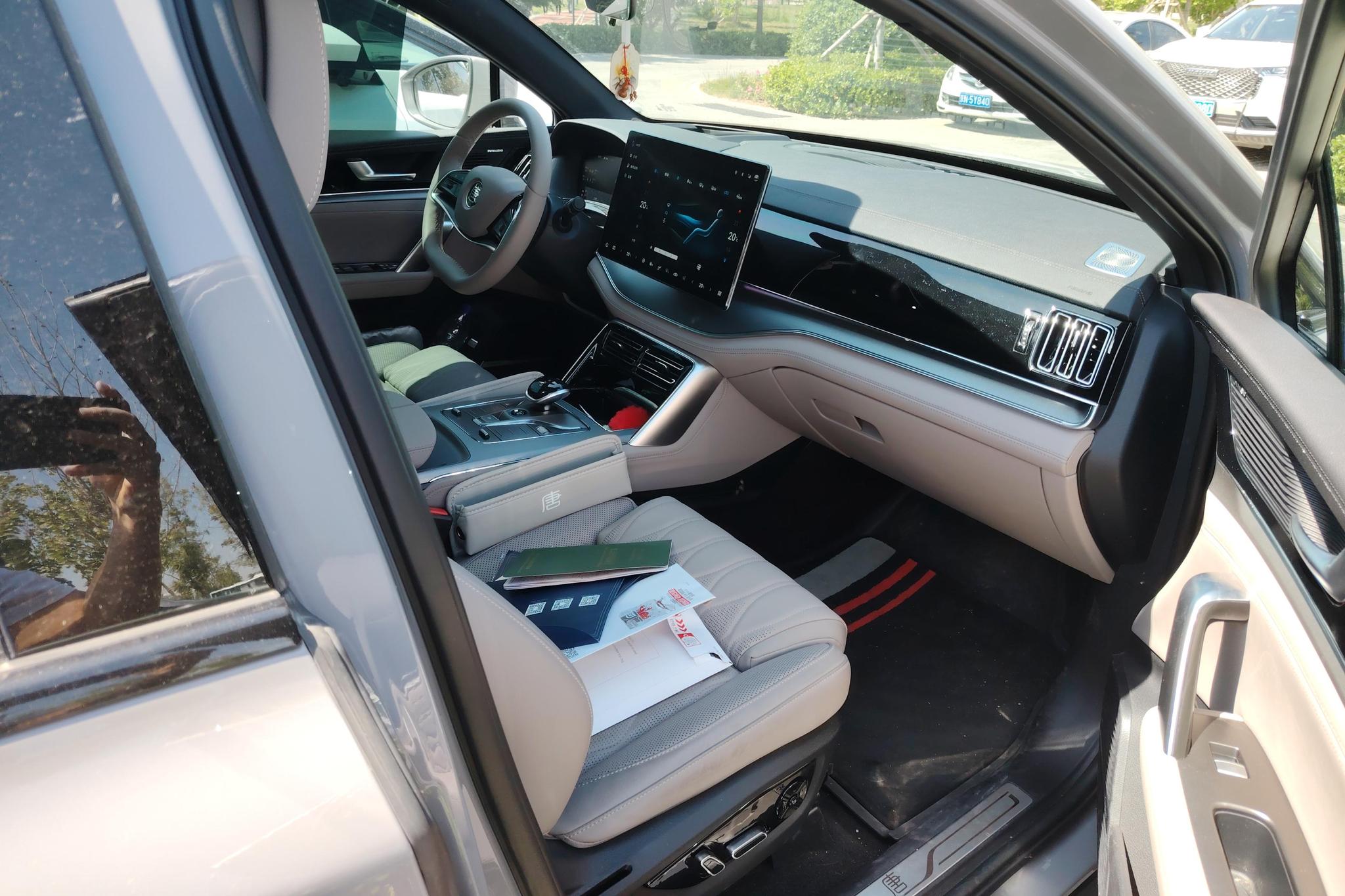 BYD Tang DM 2025 Smart Drive DM-i 115KM Flagship
