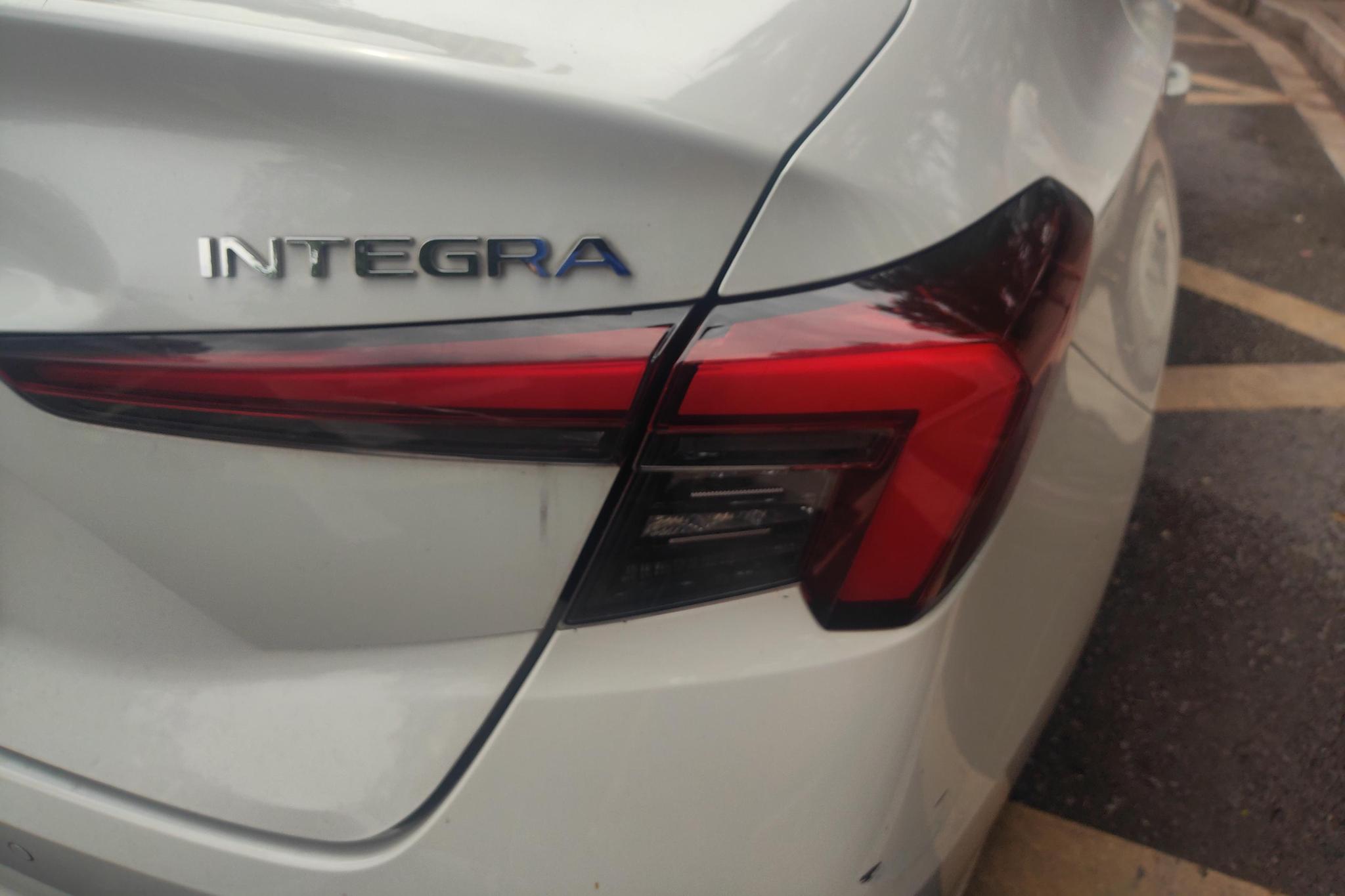 Honda Integra 2023 240TURBO CVT