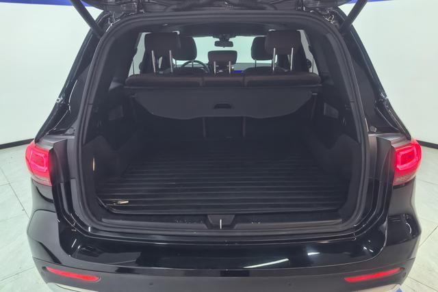 Mercedes-Benz GLB 2022 GLB 200 — фото 17