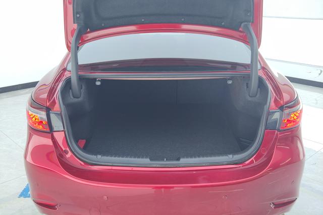 Mazda Atenza — фото 17