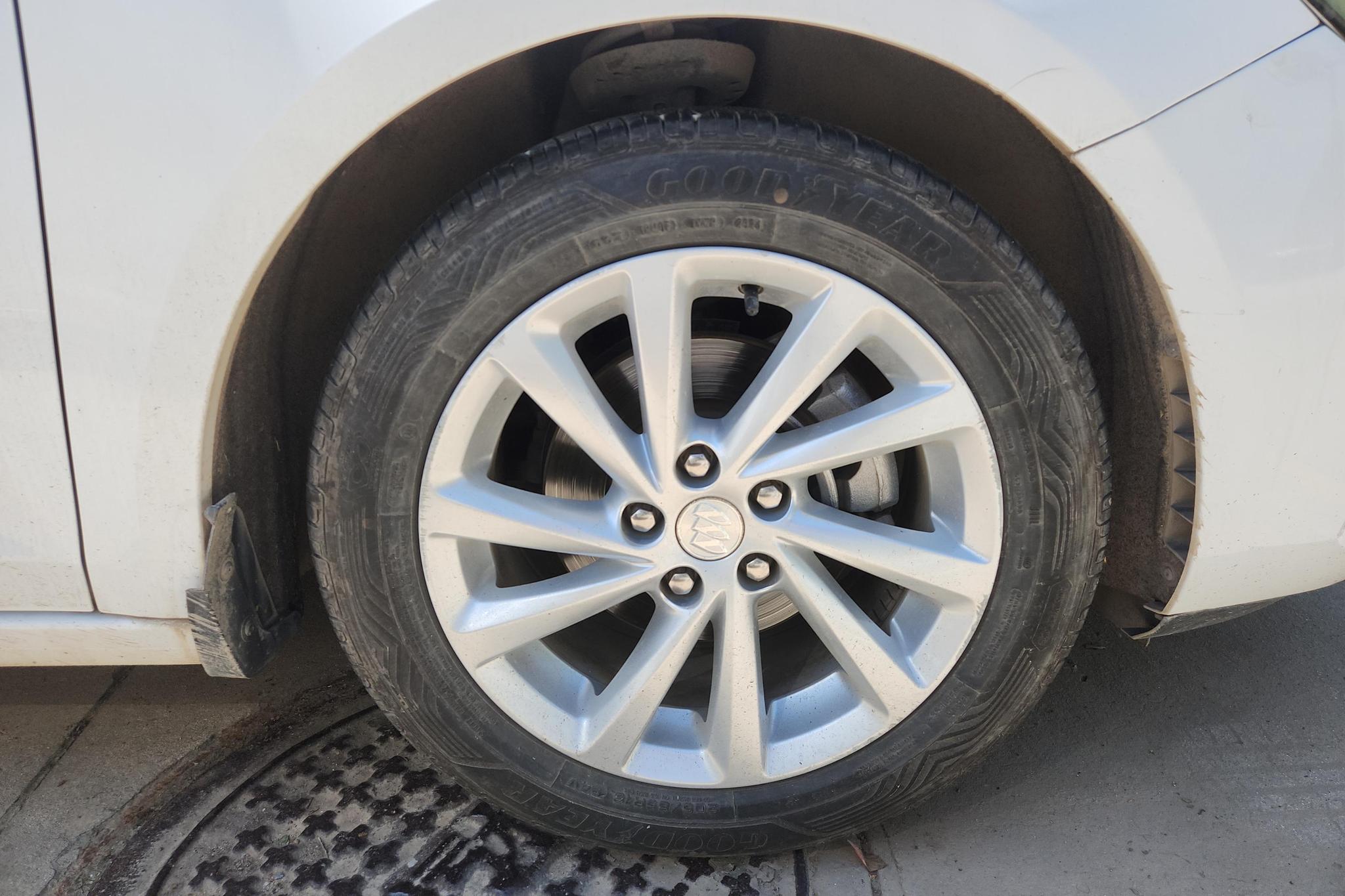 Buick Verano 2018 15S AT Lead