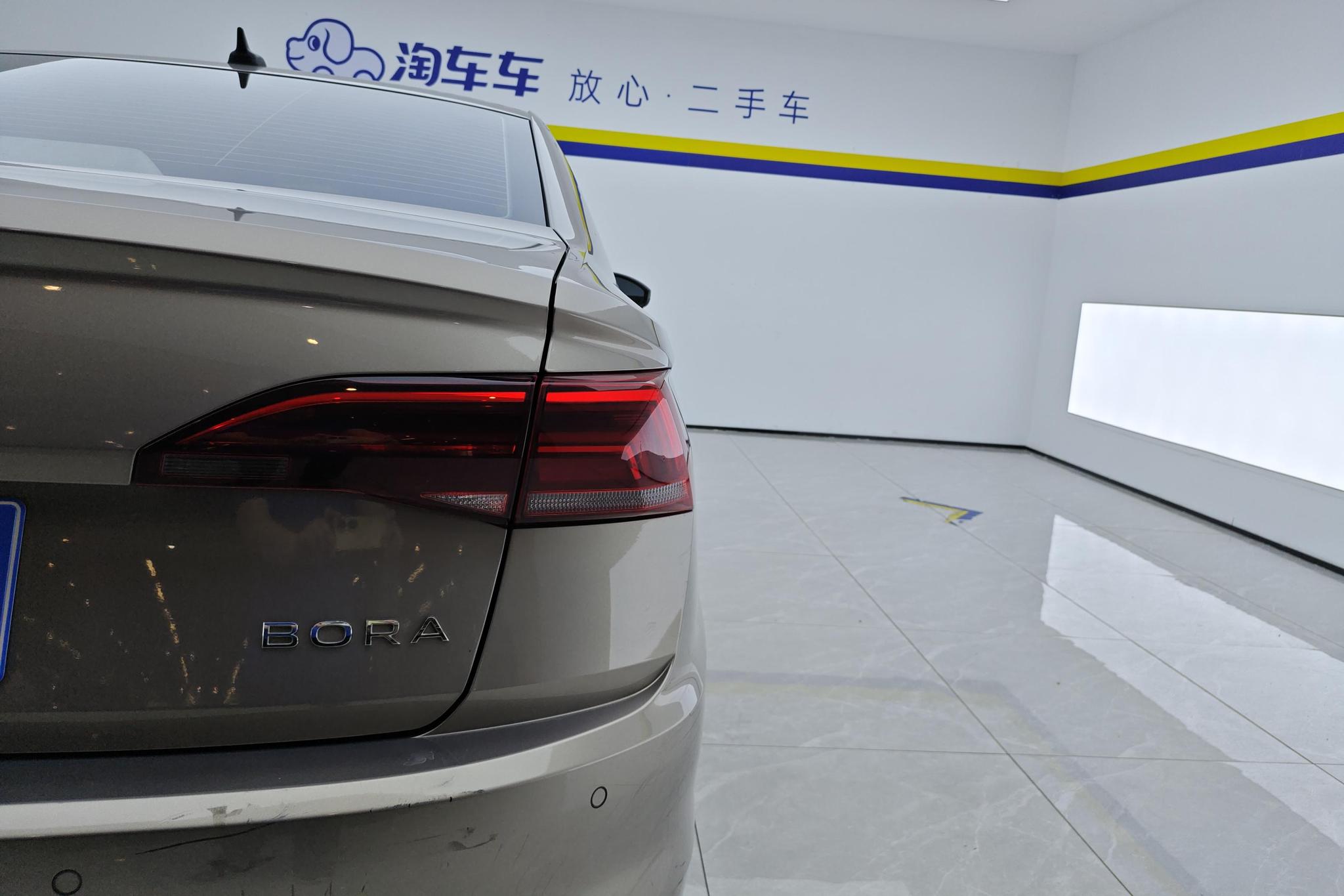 Volkswagen Bora 2021 1.5L AT Comfort Smart Connect
