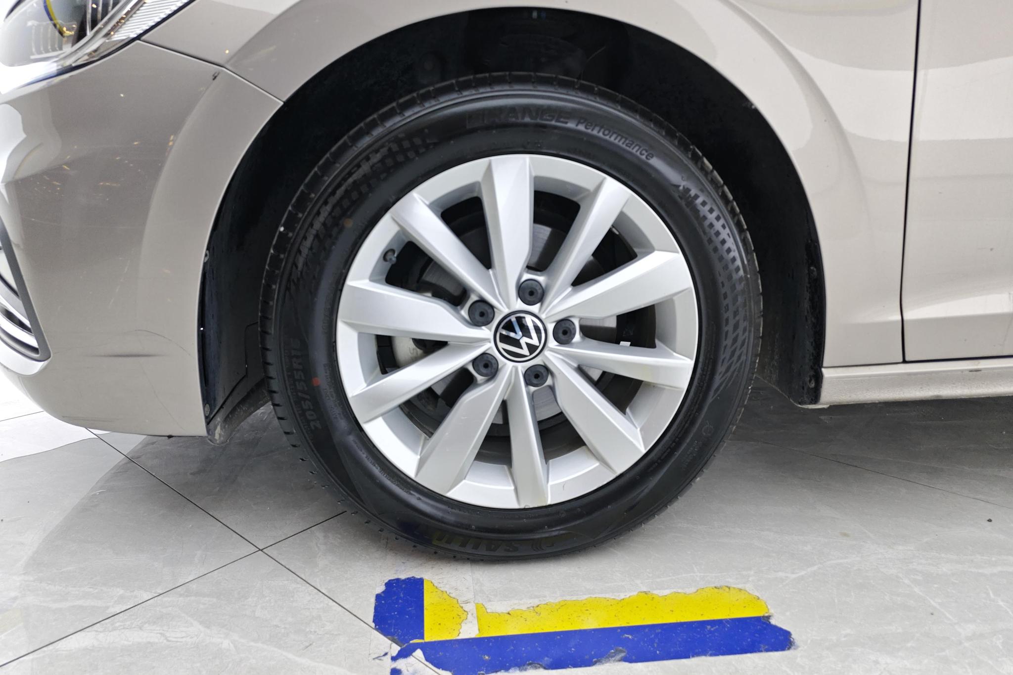 Volkswagen Bora 2021 1.5L AT Comfort Smart Connect