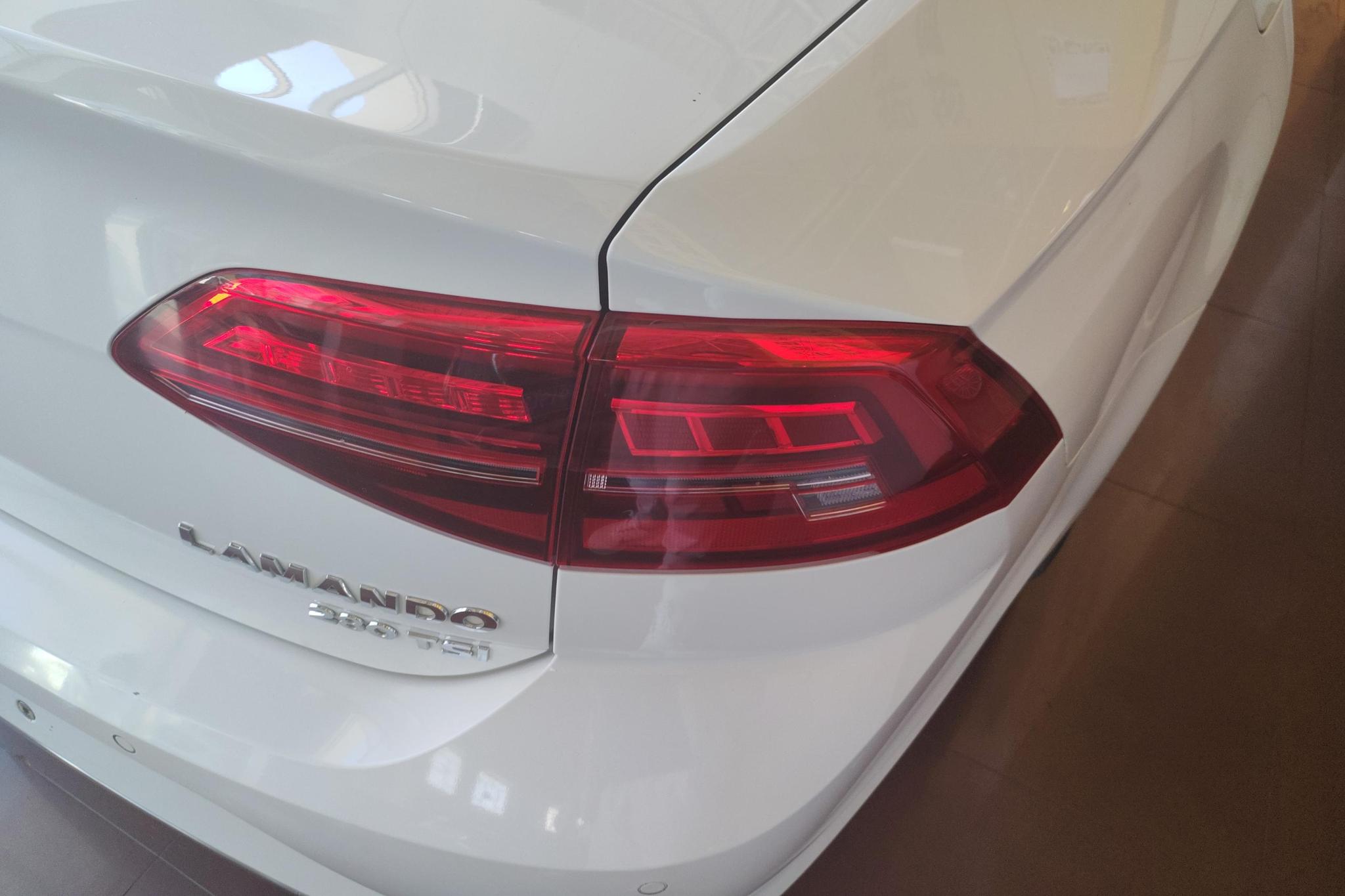 Volkswagen Lamando 2021 280TSI DSG Comfort