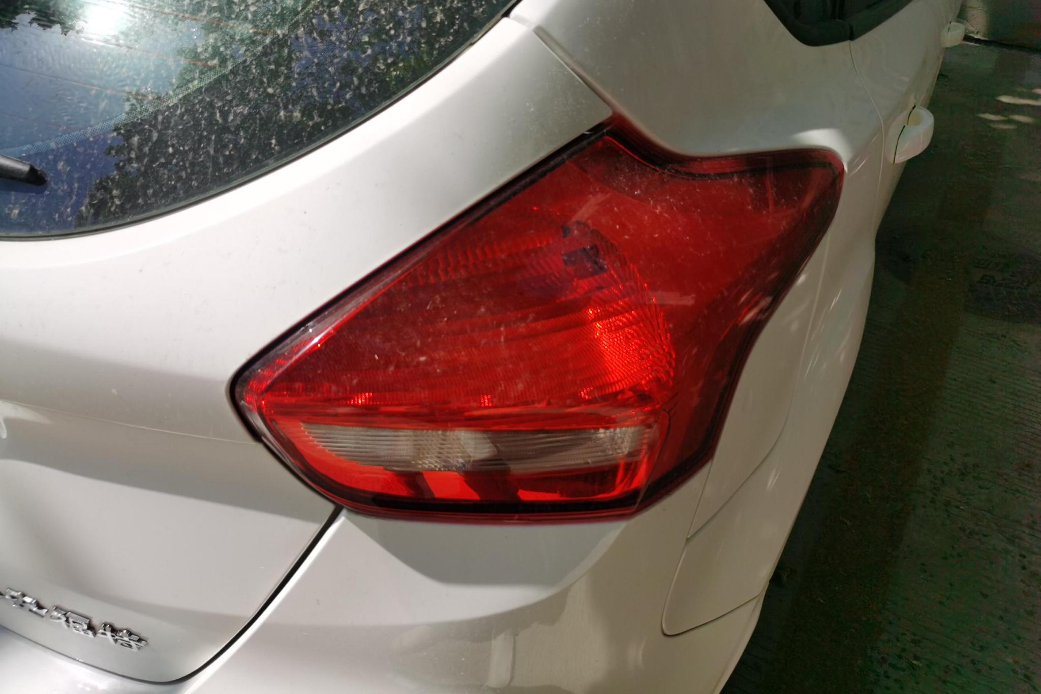 Ford Focus 2017 1.6L AT