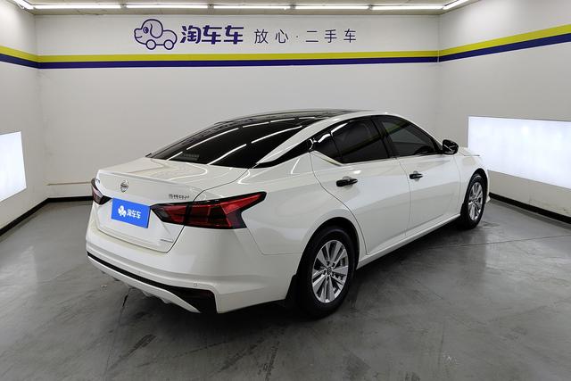 Nissan Teana 2019 2.0 L XL — фото 3