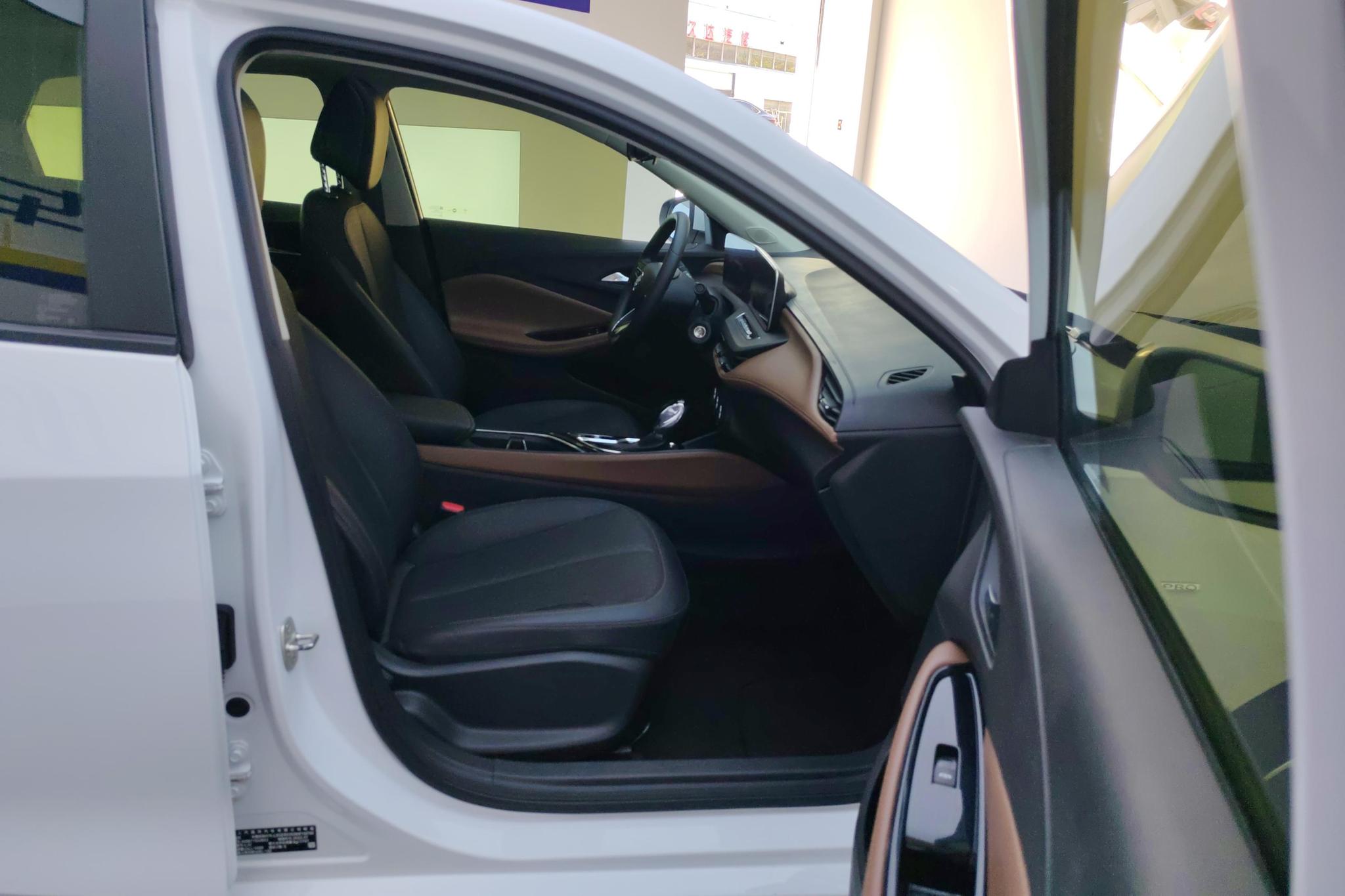 Buick Verano 2022 Pro 533T