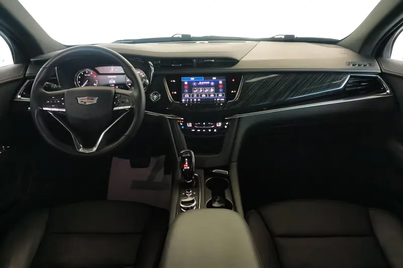 Cadillac XT 6 2.0 T 4 WD Luxury — фото 8