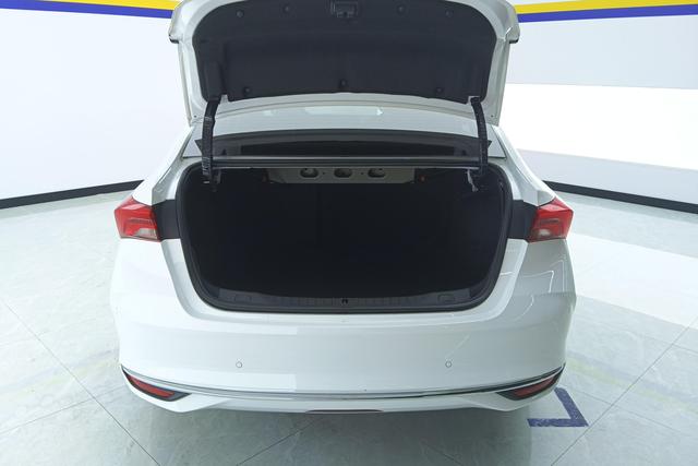 Buick Verano 2023 Pro 533 T — фото 17