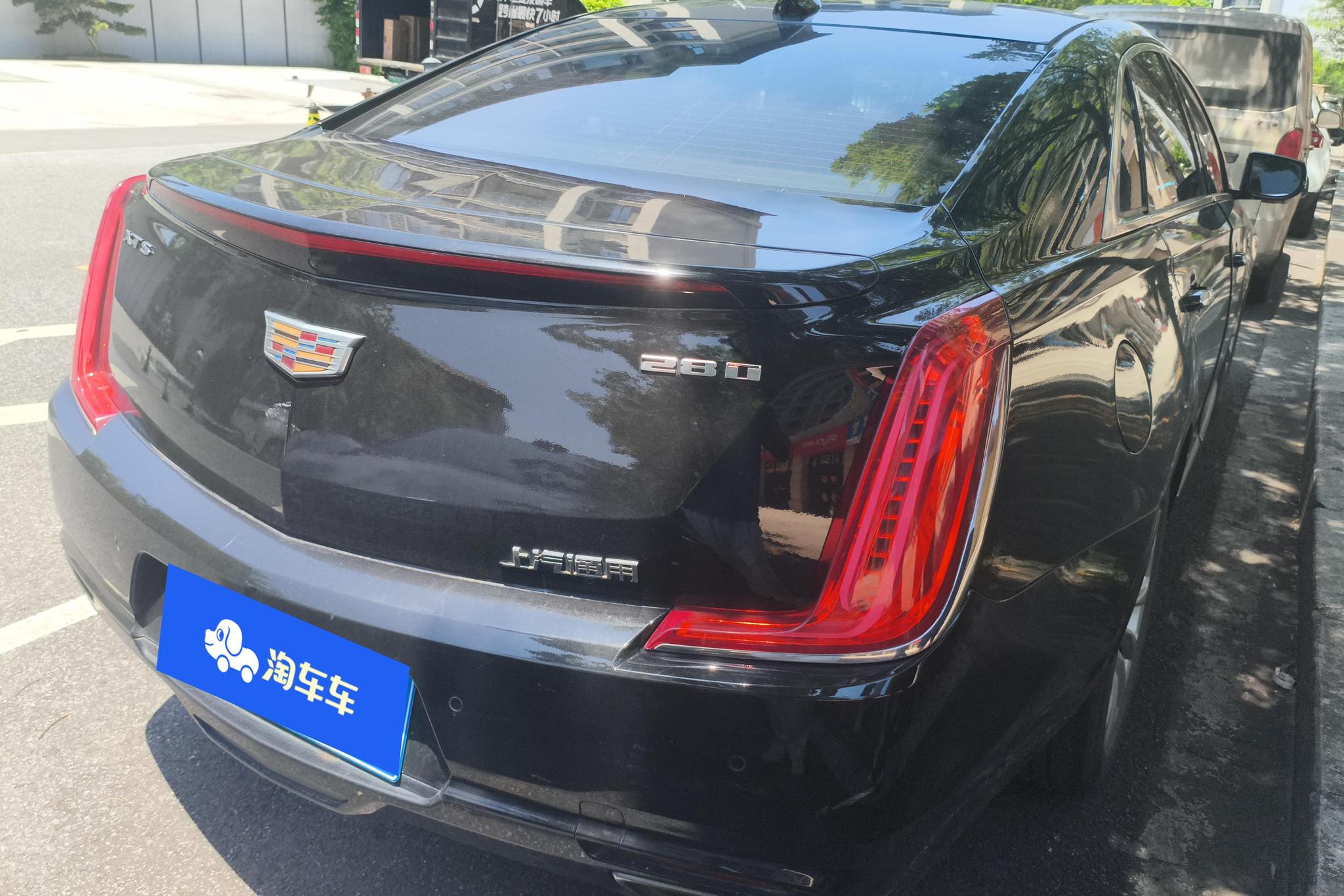 Cadillac XTS 2018 28T
