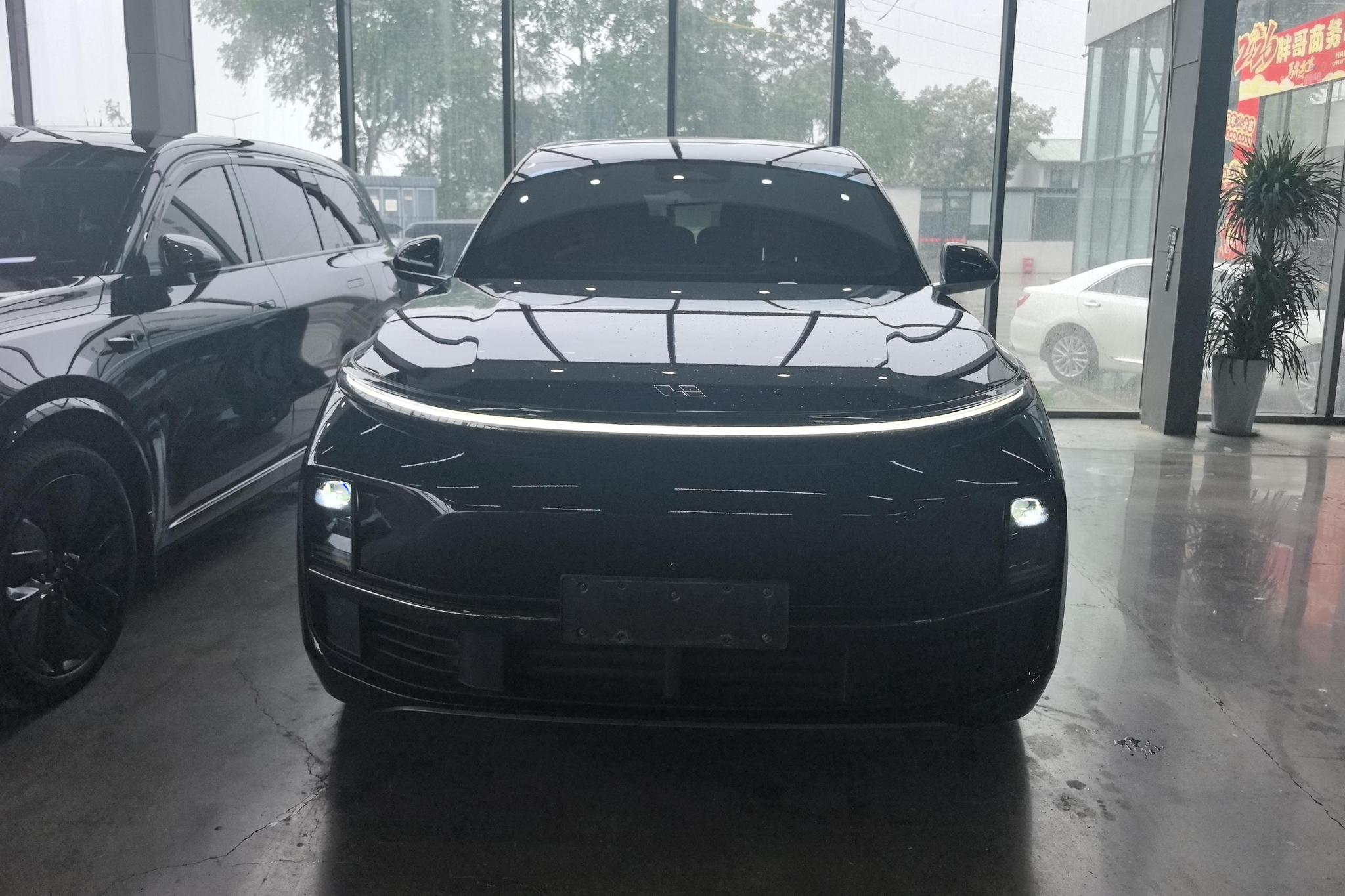 Li Auto L8 2024 Pro