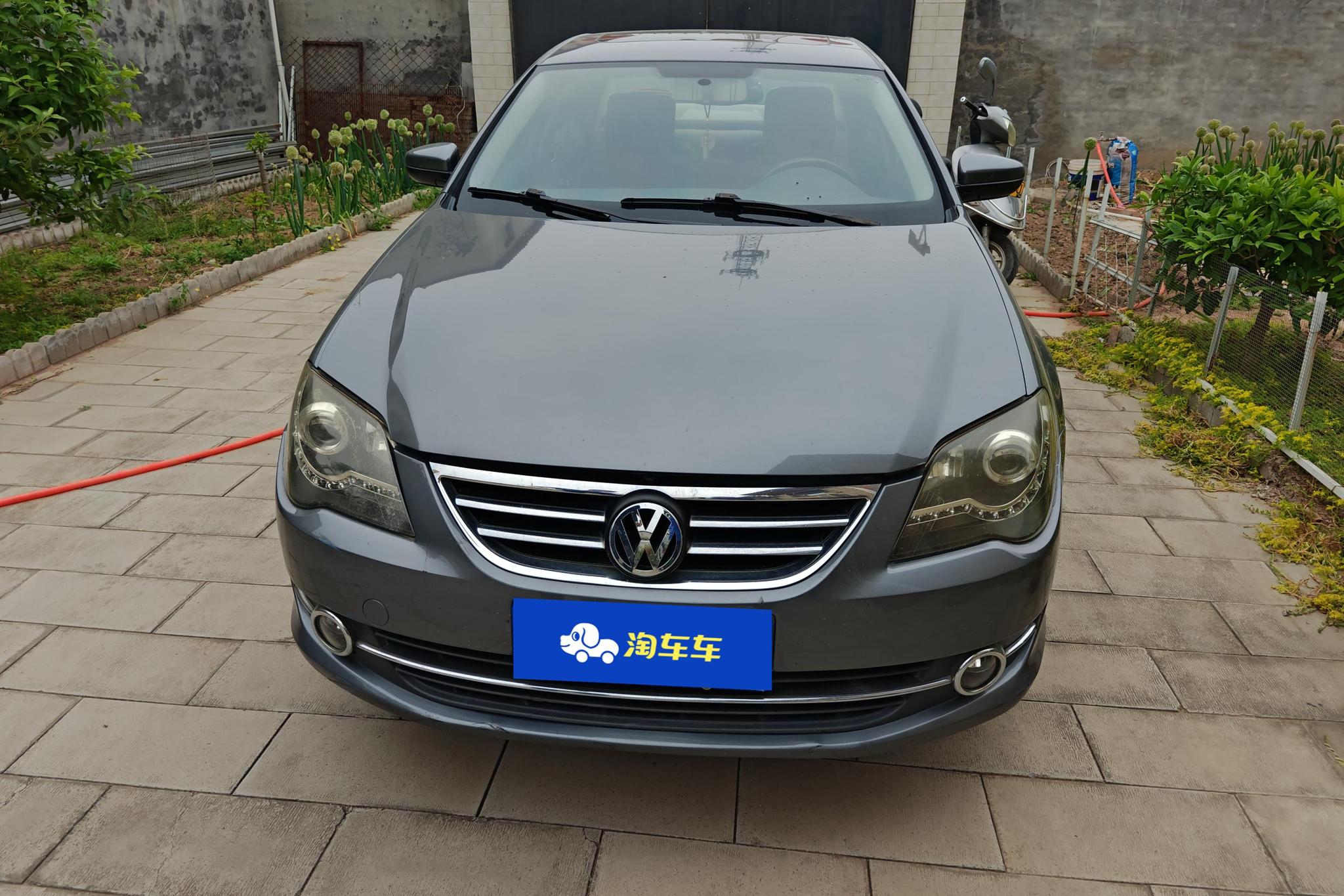 Volkswagen Bora 2012 1.6L MT Fashion