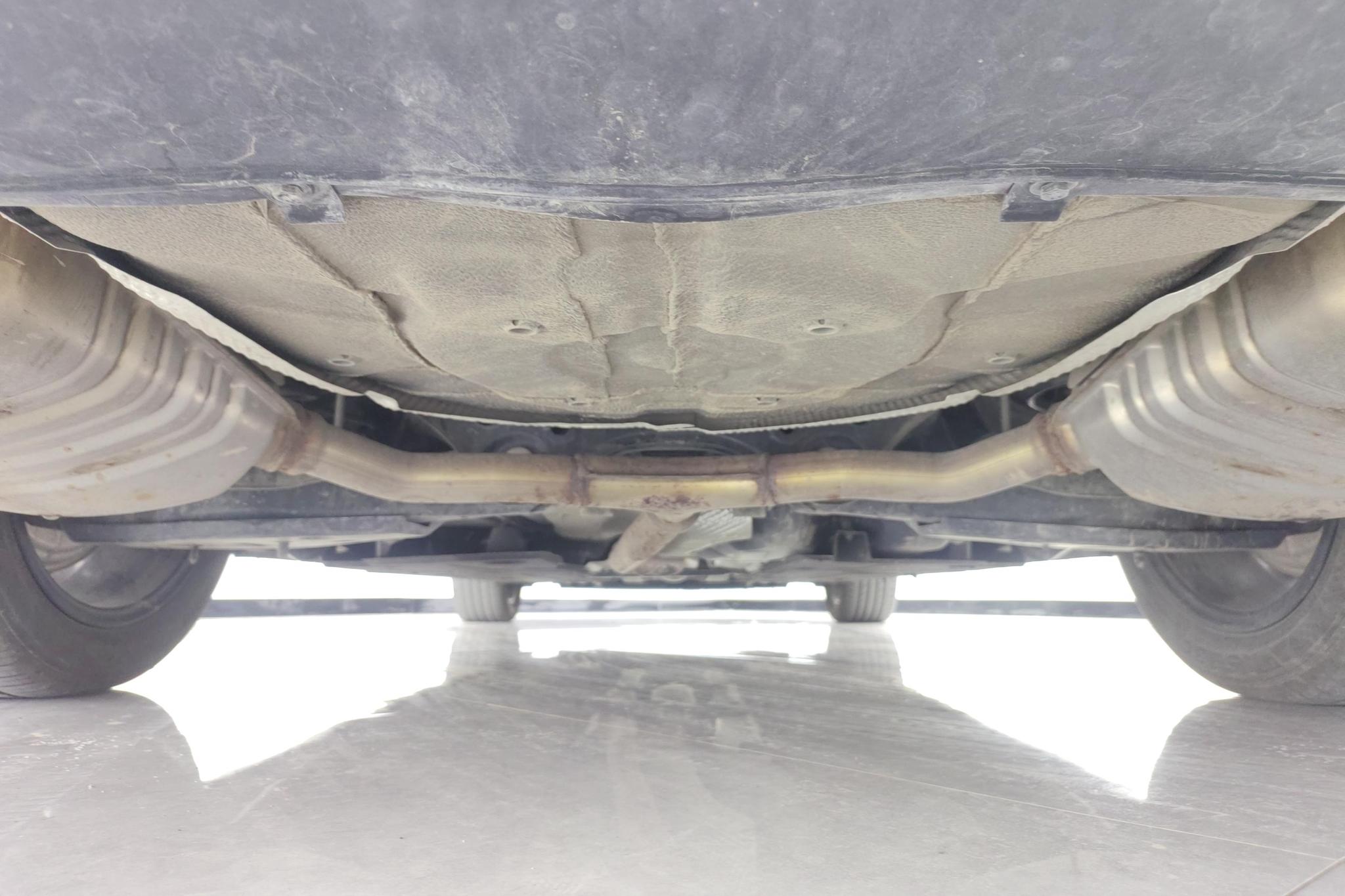 Hongqi H5 2024 2.0T AT