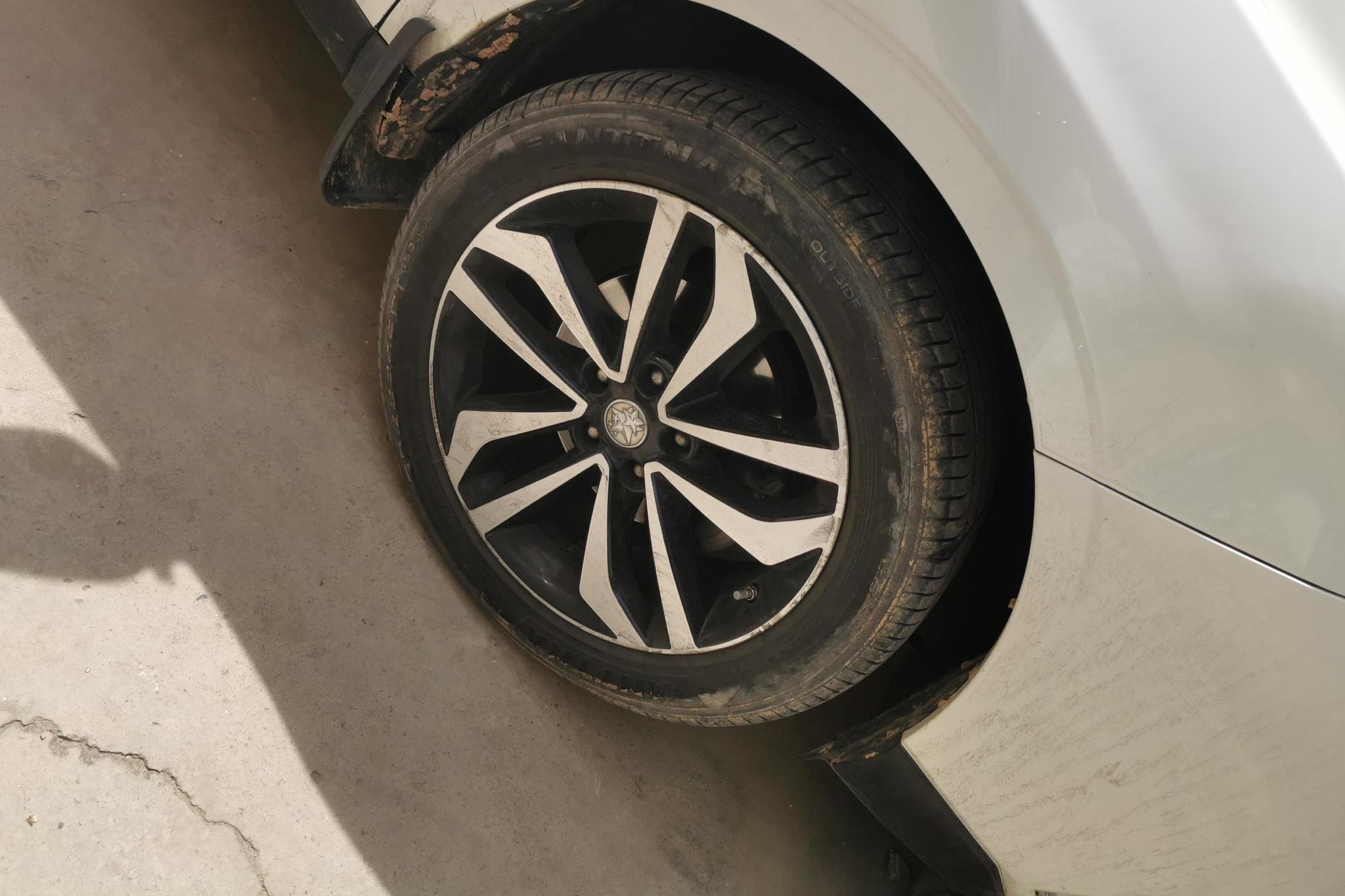Venucia T90 2017 2.0L CVT