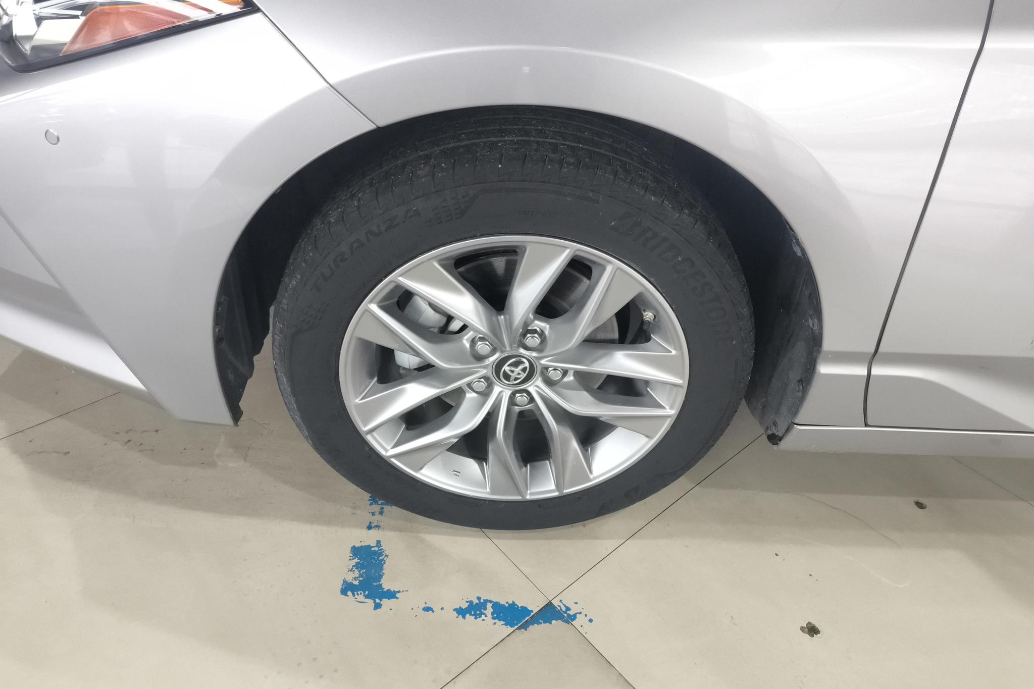 Toyota Avalon 2019 2.0L VI