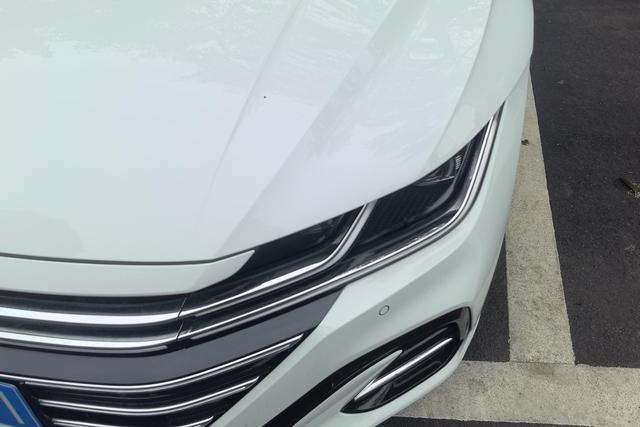 Volkswagen CC 2023 Белый из Китая