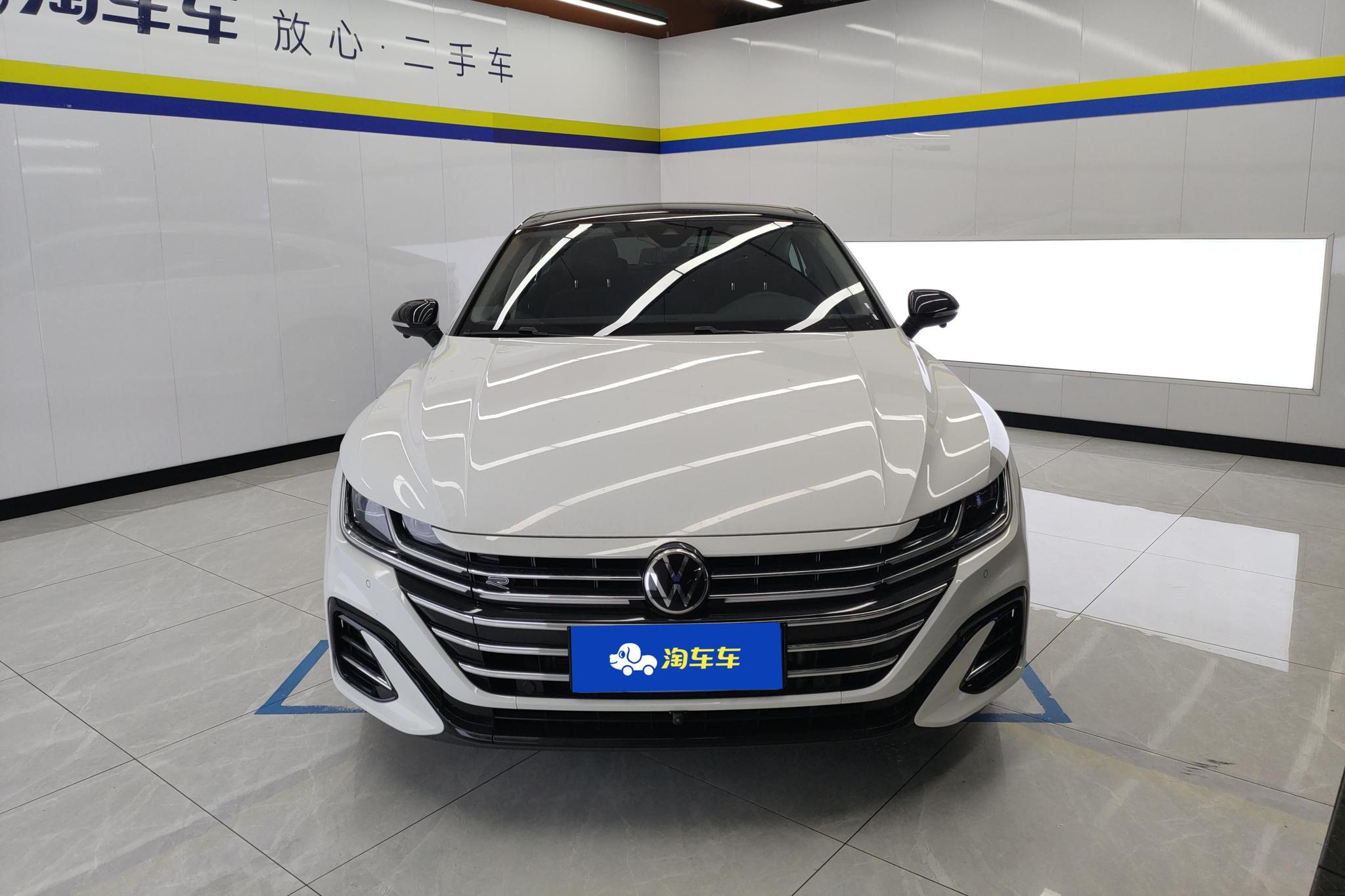 Volkswagen Passat CC CC 2023 380TSI