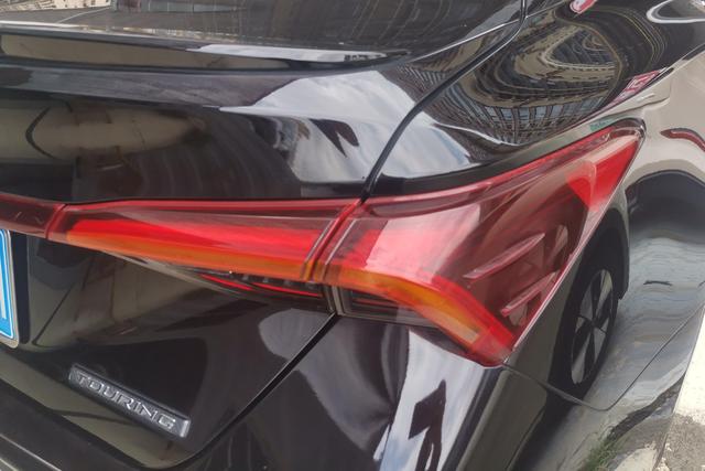 Toyota Avalon 2019 2.5 L Touring VI — фото 6
