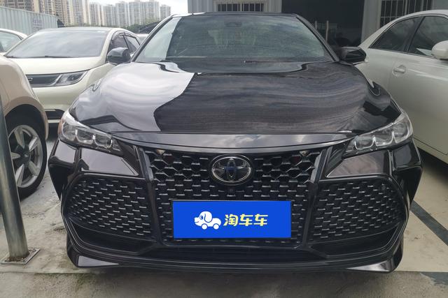 Toyota Avalon 2019 2.5 L Touring VI — фото 2
