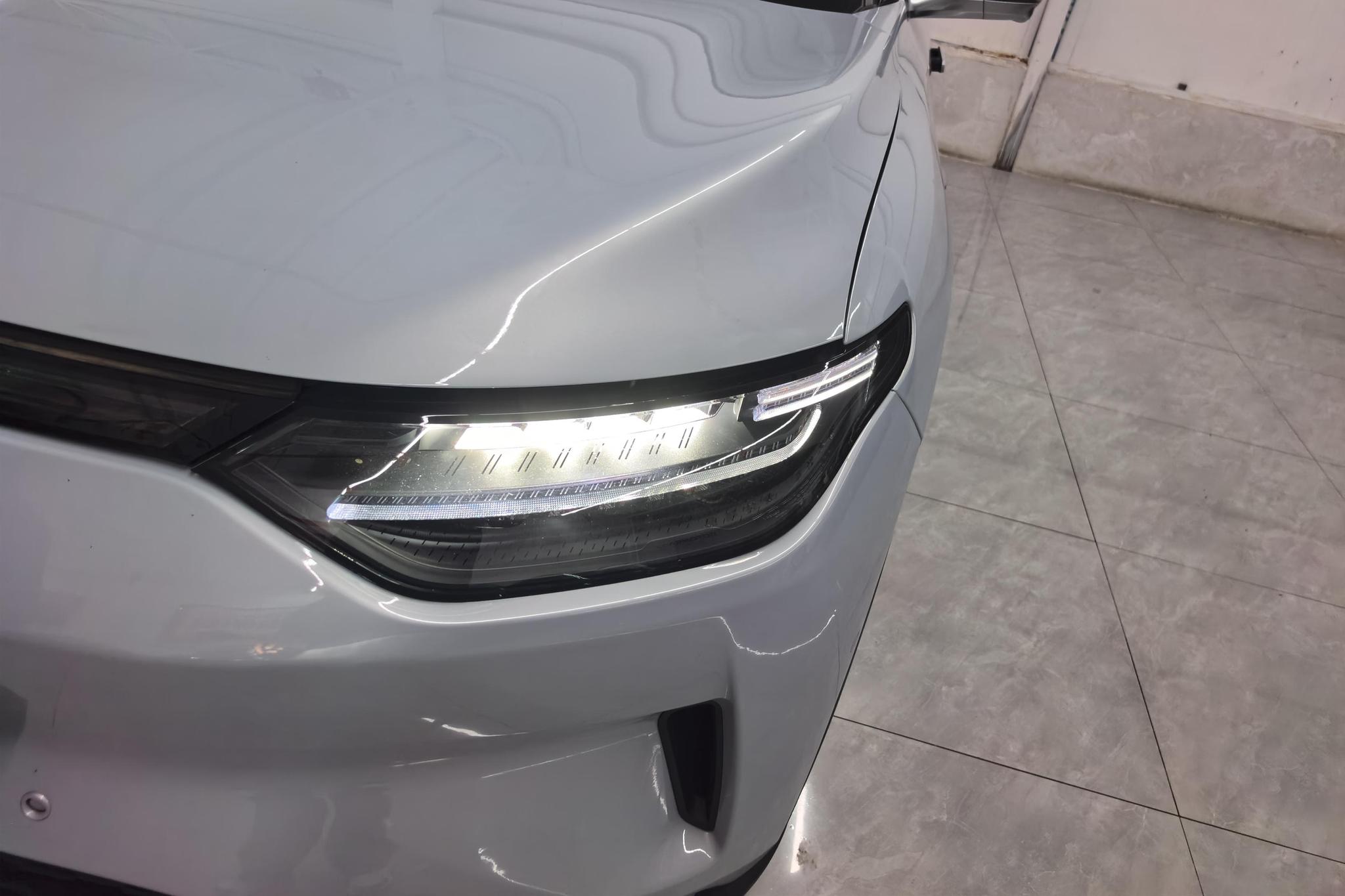 Leapmotor C11