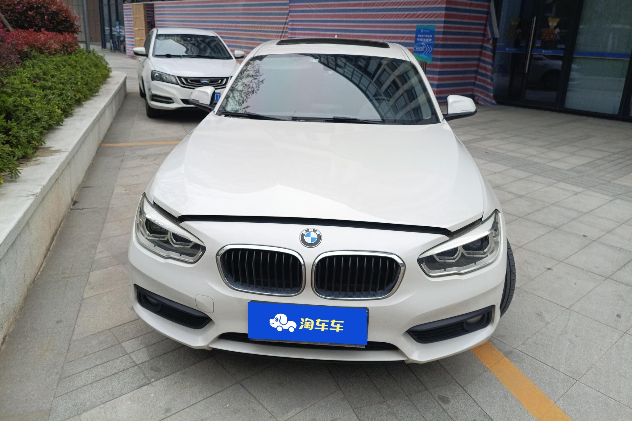 BMW 1 Series 1 2015 120i Lead