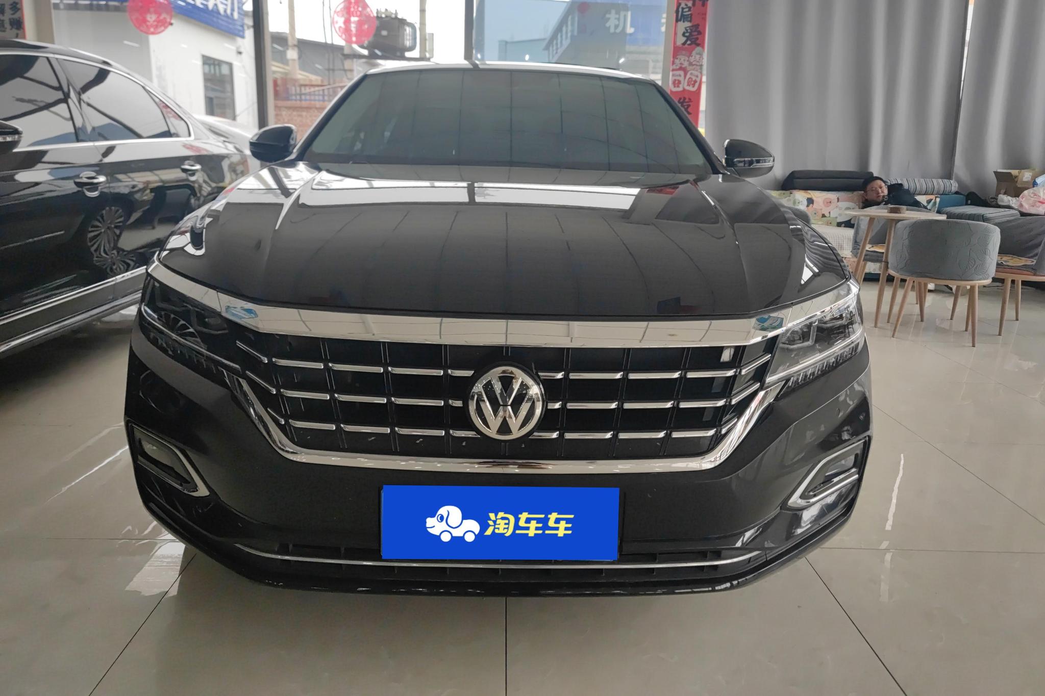 Volkswagen Passat 2019 330TSI Luxury VI