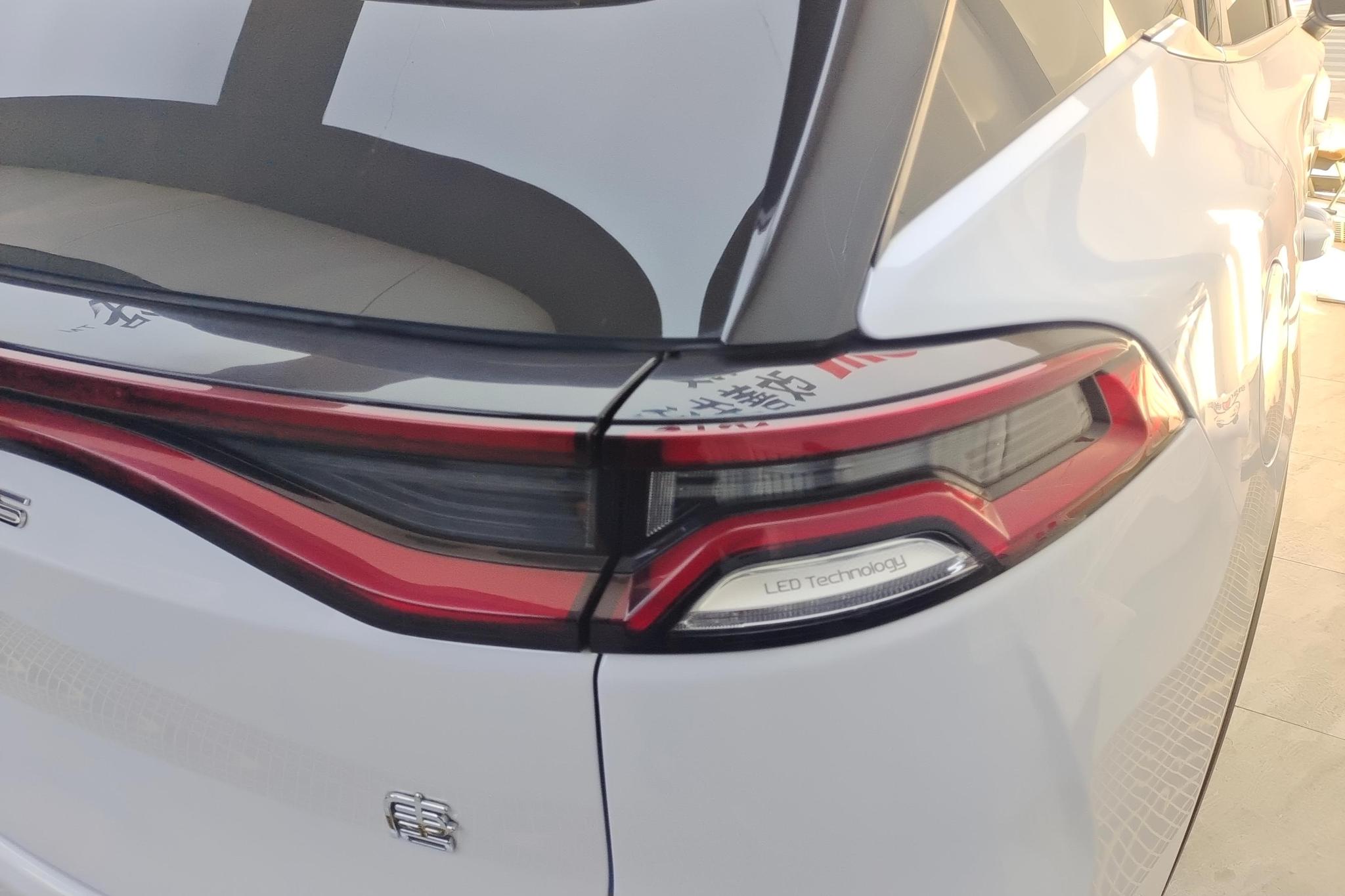 BYD Tang DM 2021 DM-i 1.5T 112KM