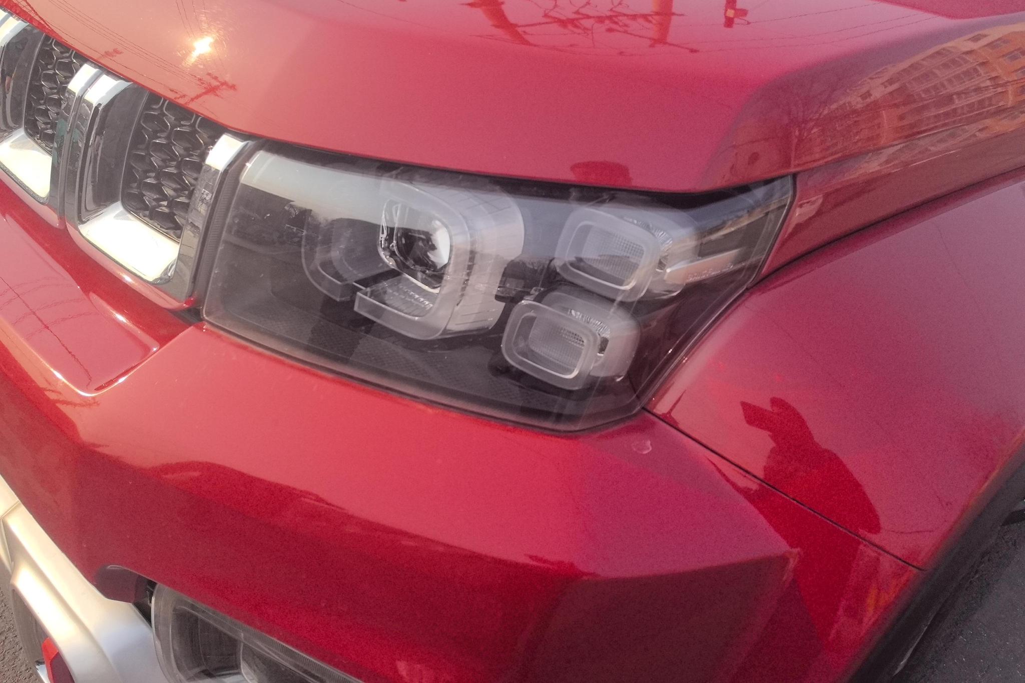BAIC BJ40 2019 PLUS 2.3T AT Premium VI
