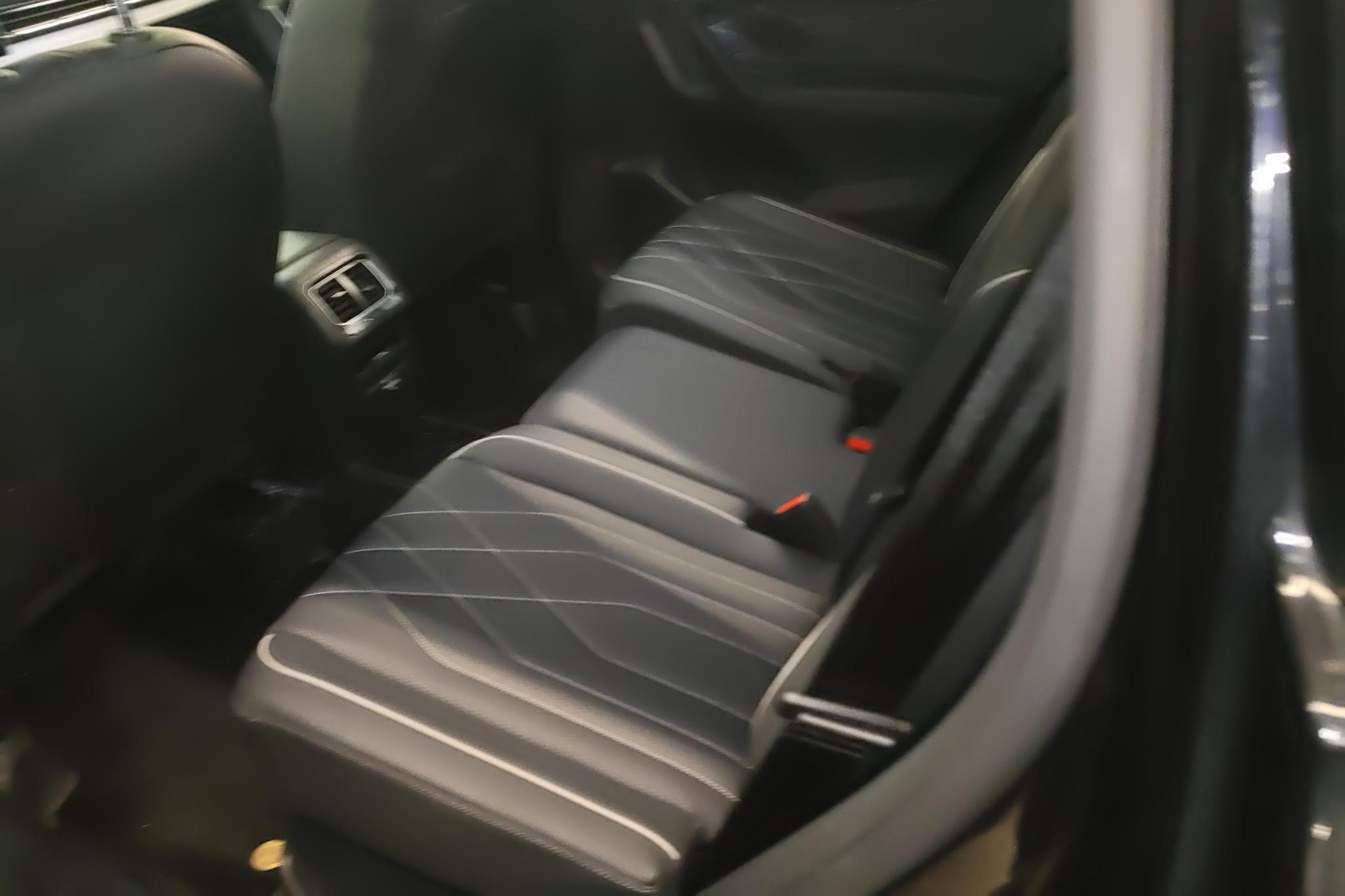 Volkswagen Tiguan L id 4440016 из Китая 7