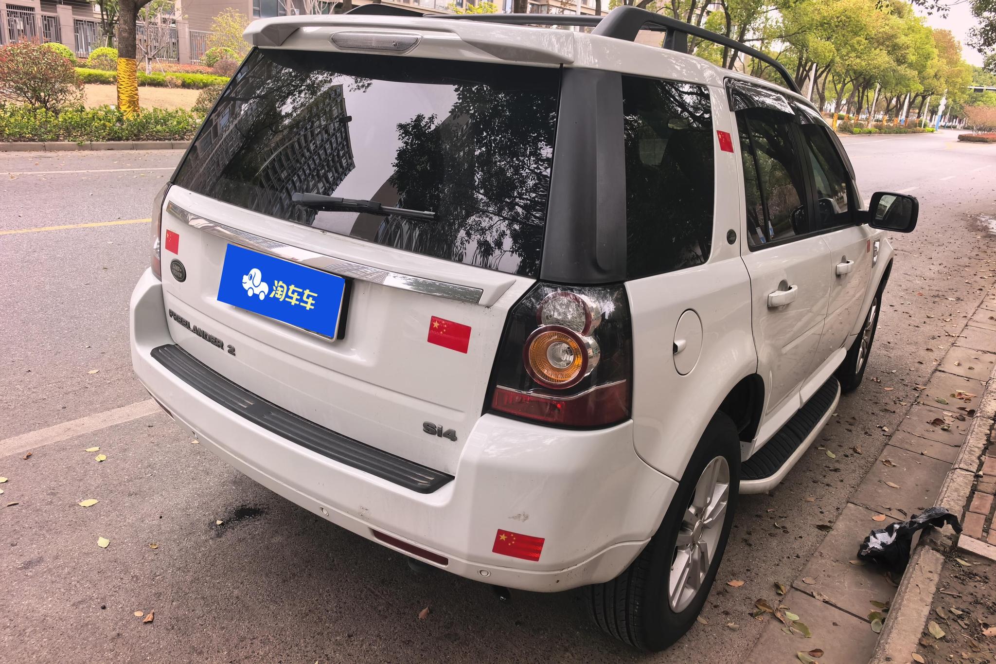 Land Rover 2 014 2.0T Si4 SE