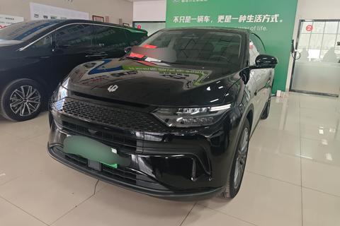 Leapmotor C11