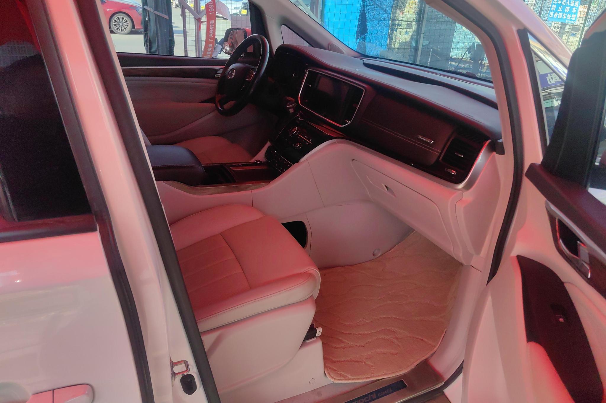 GAC M8 2018 320T Premium