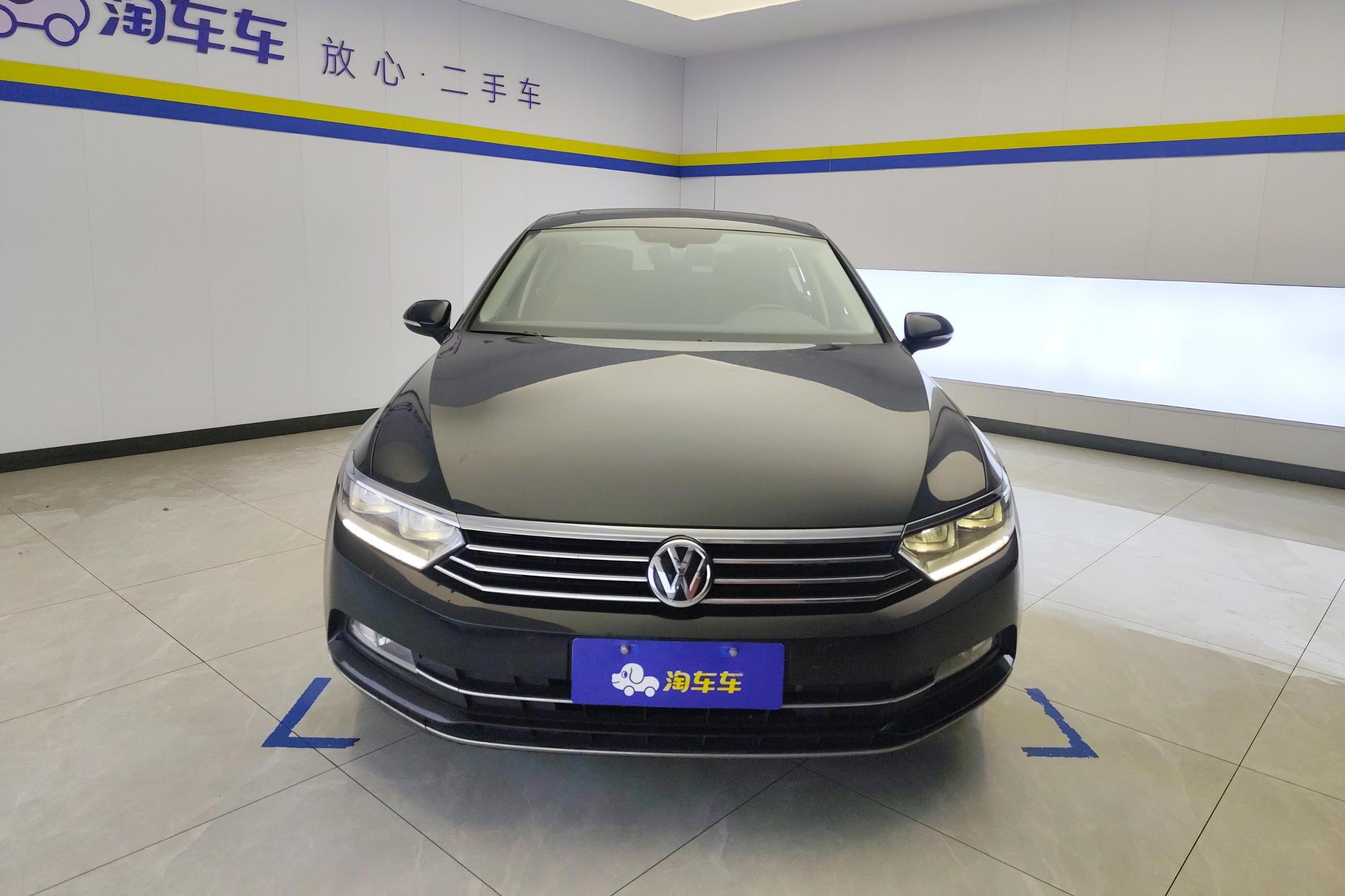 Volkswagen Magotan 2019 330TSI DSG Luxury VI