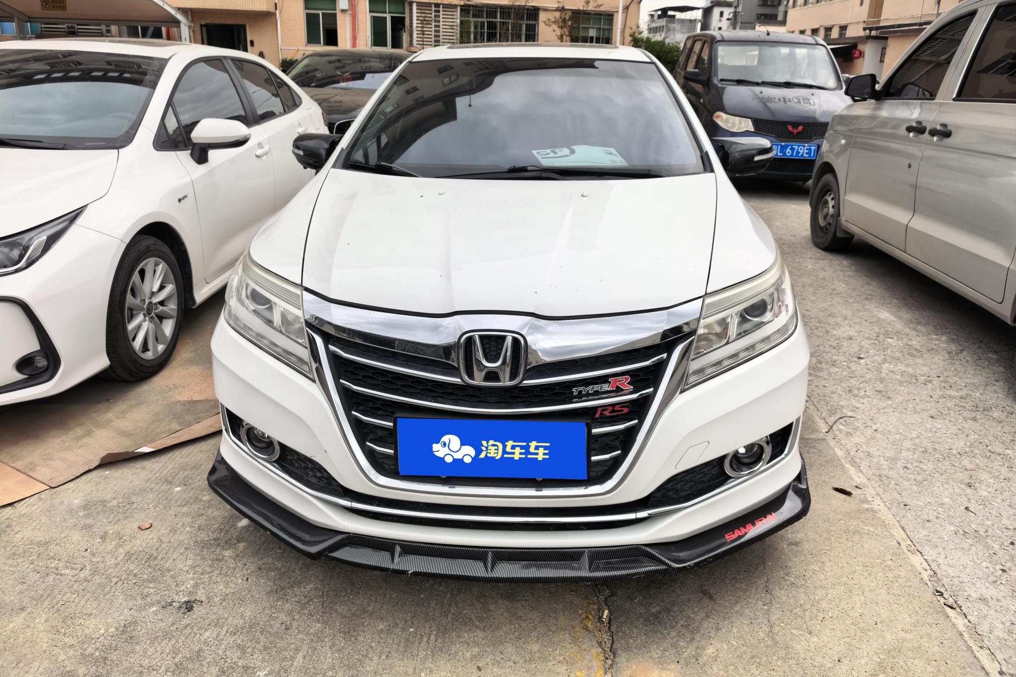 Honda Crider 2016 1.8L CVT Luxury
