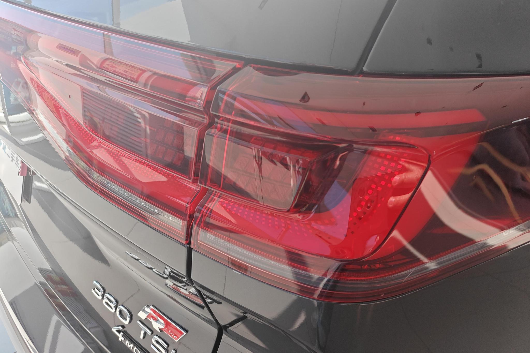 Volkswagen Viloran 2022 380TSI Luxury Pro 6 мест