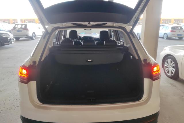 Volkswagen Tanyue 2023 Белый из Китая
