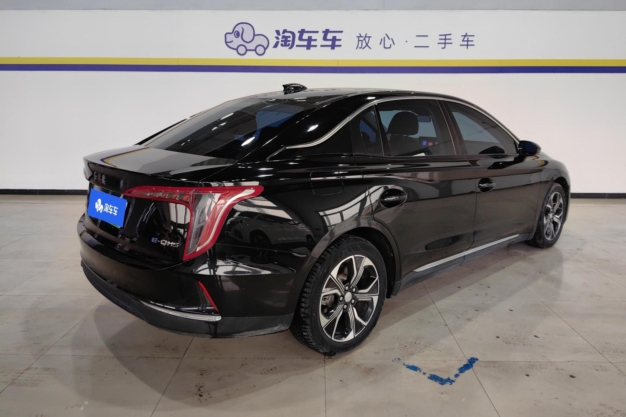 Hongqi E-QM5 2021 T3 5 мест