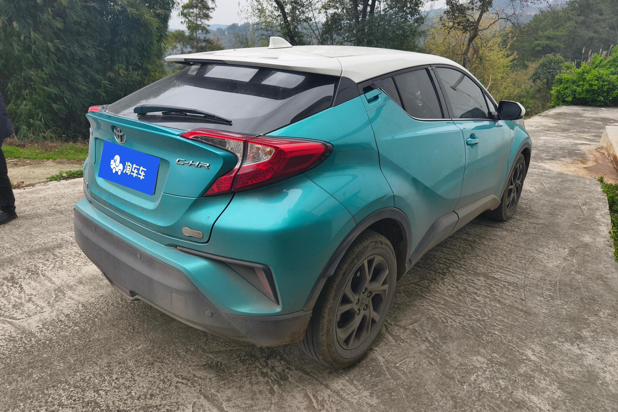 Toyota C-HR 2020 2.0L Lead