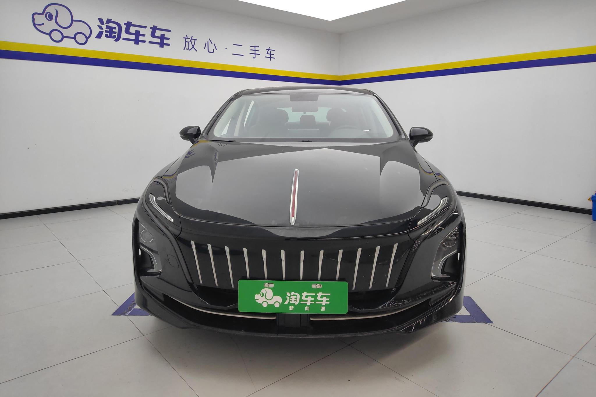 Hongqi E-QM5 2022 431km 5 мест