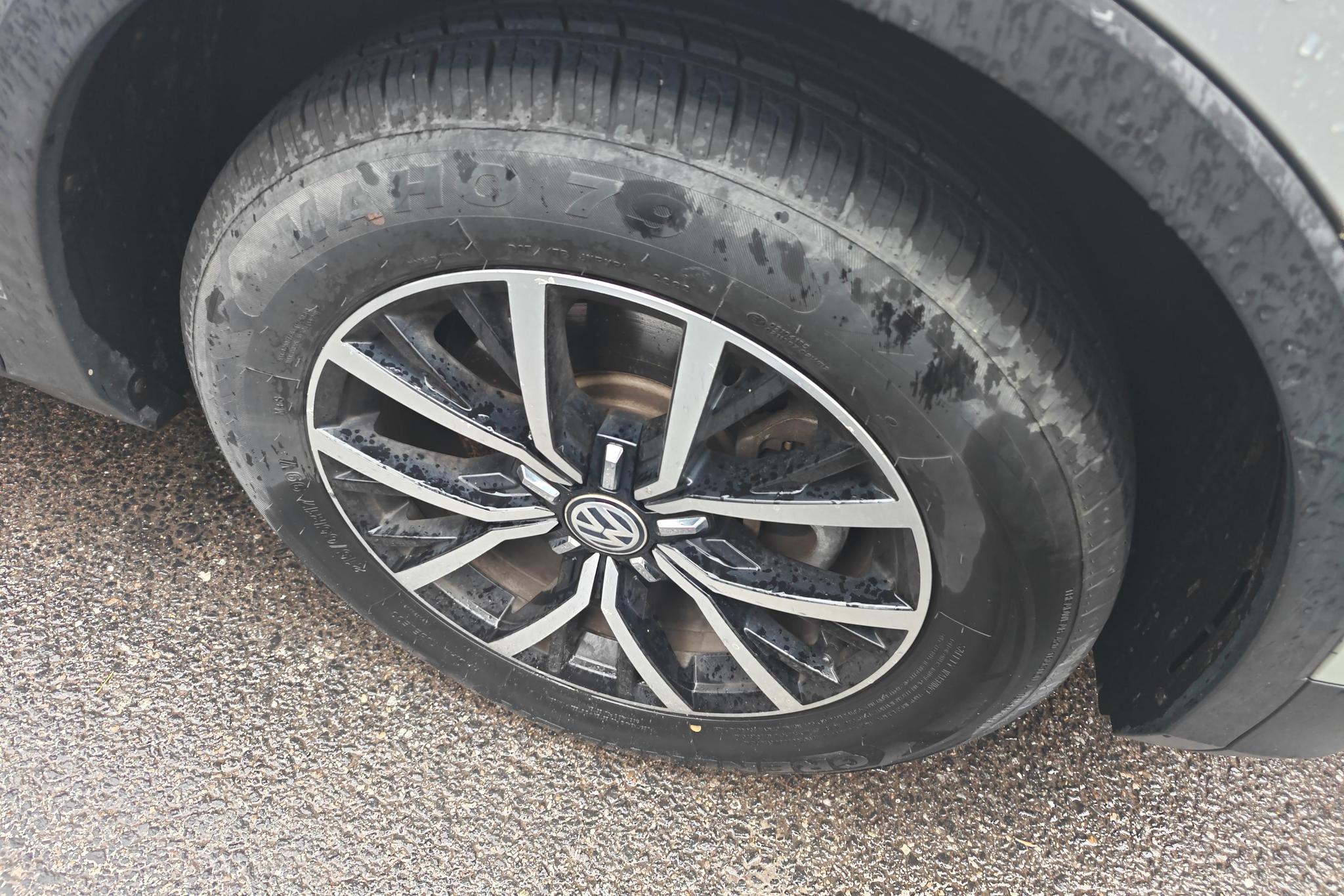 Volkswagen Tiguan L L 2017 330TSI AT Comfort