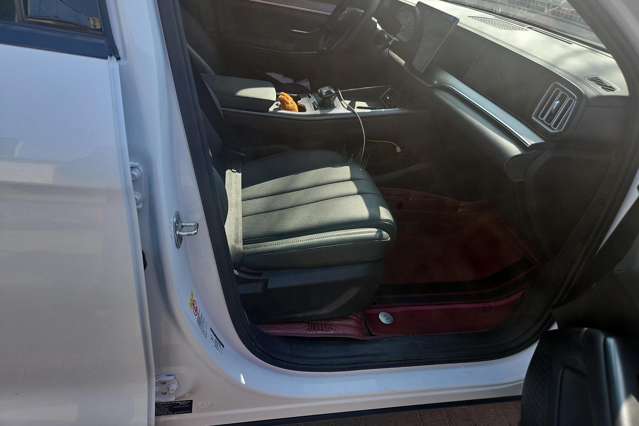 BYD Song Pro DM Pro DM 2025 Smart Drive DM-i 75KM Lead