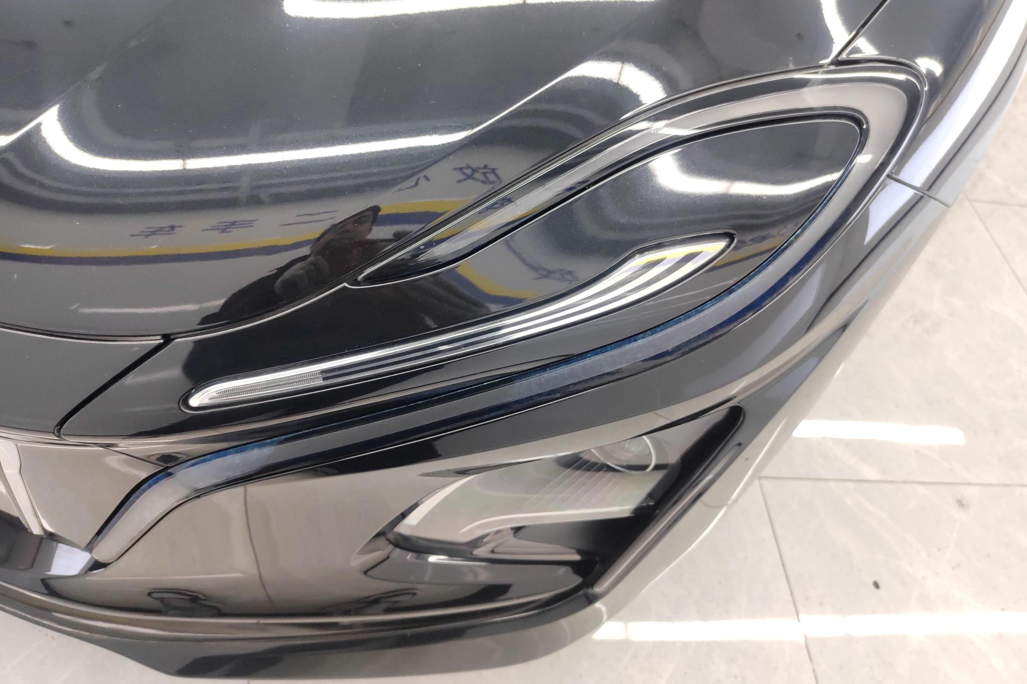 Hongqi E-QM5 2022 431km 5 мест