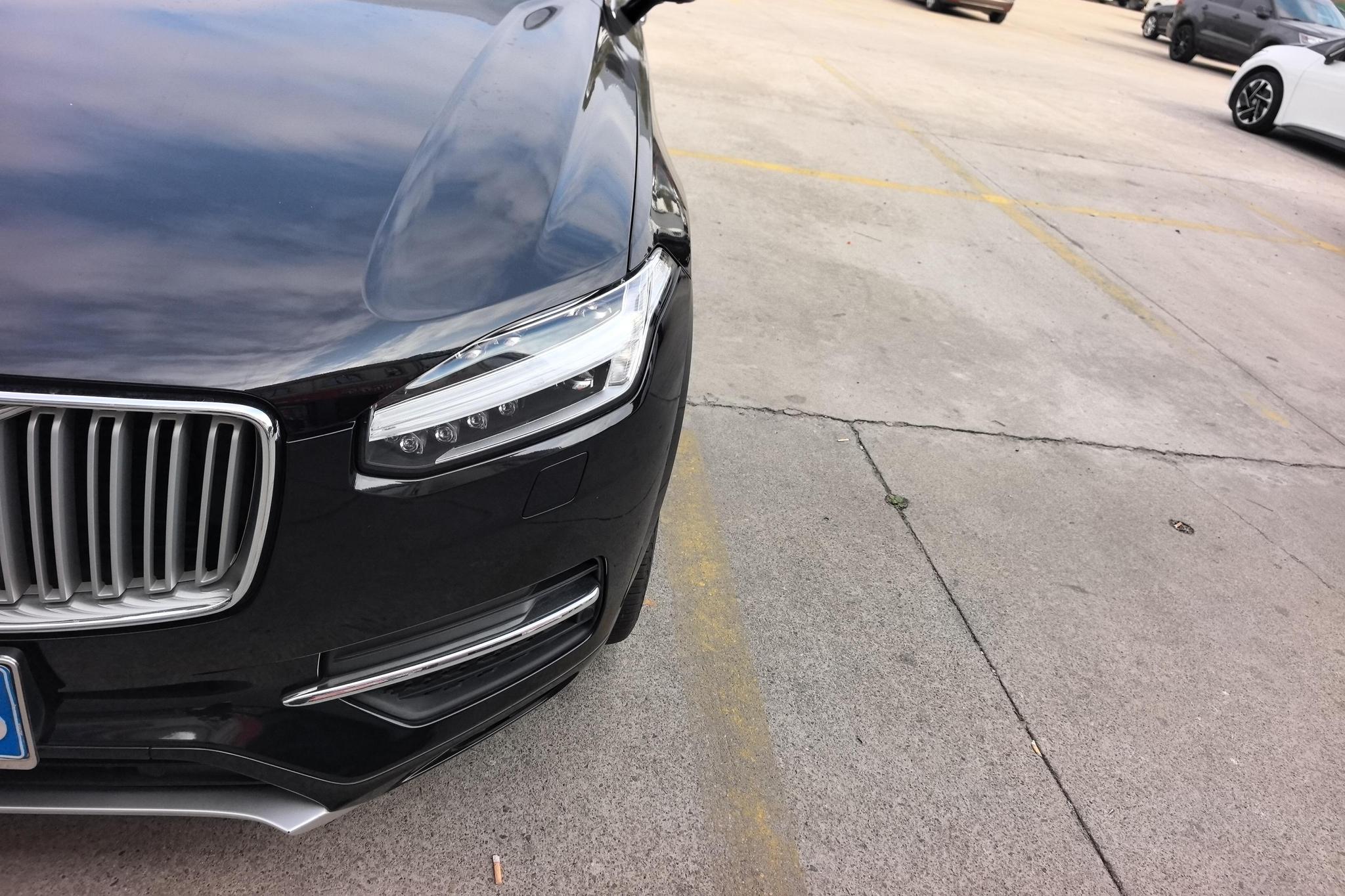 Volvo XC90 2015 T6 7 мест