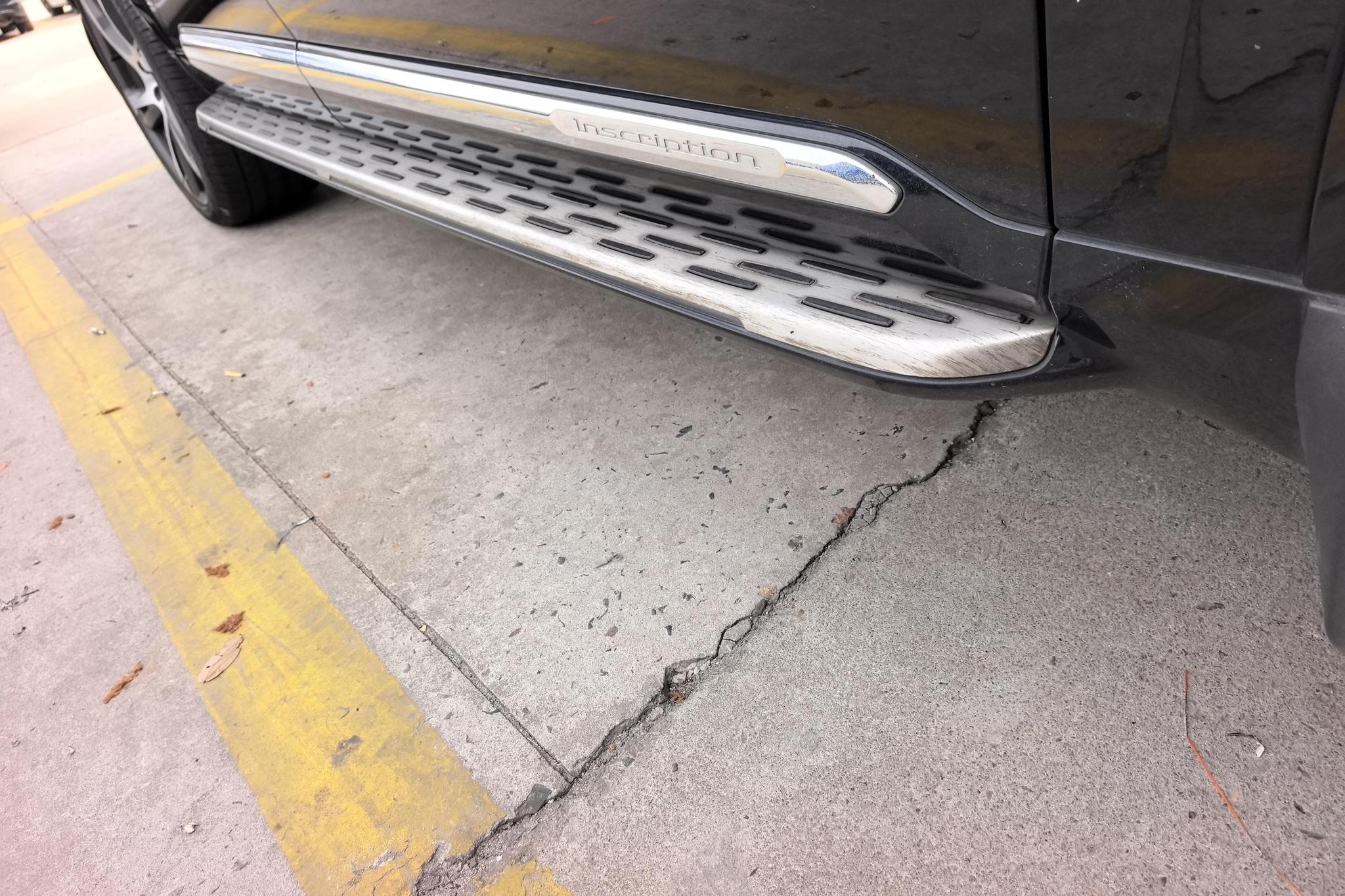 Volvo XC90 2015 T6 7 мест