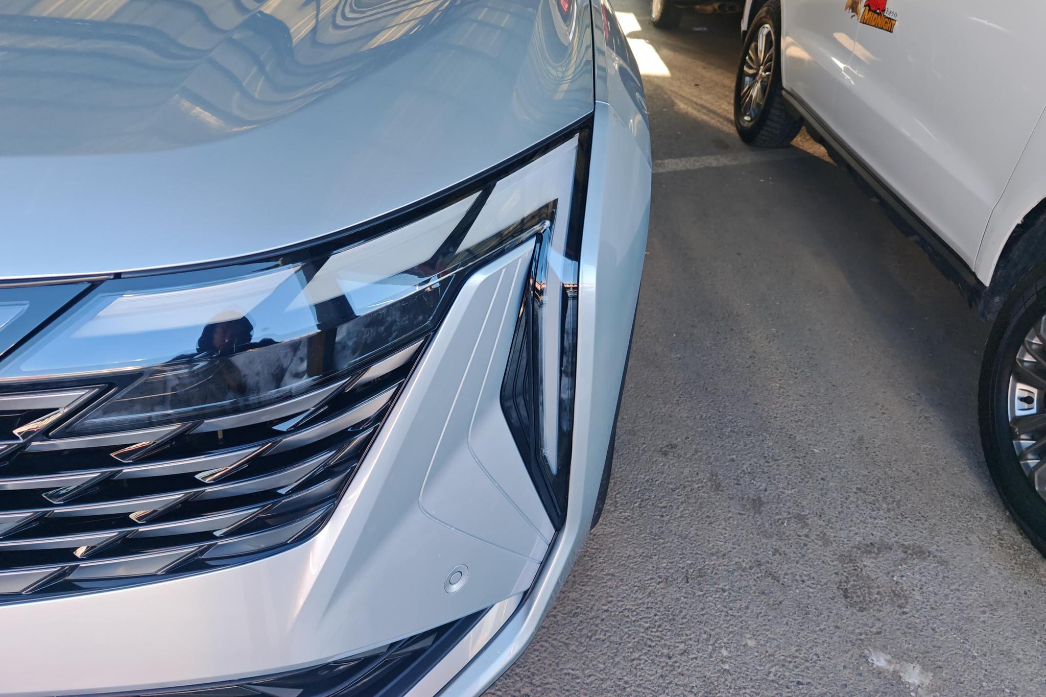 Geely Boyue L L 2023 1.5TD DCT Luxury