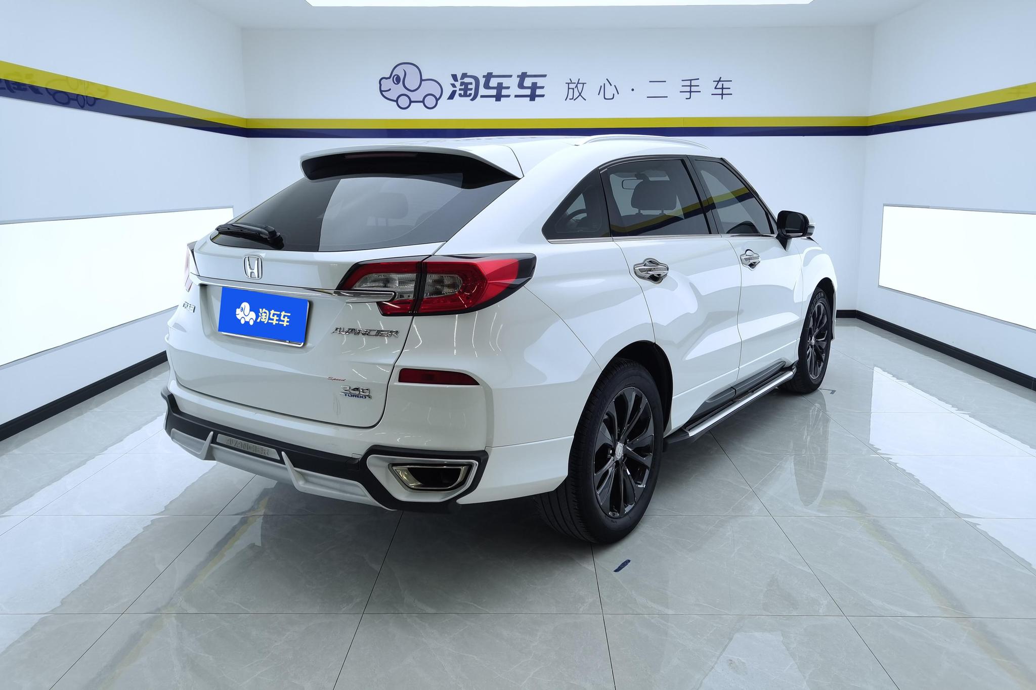 Honda Avancier 2017 240TURBO Elite