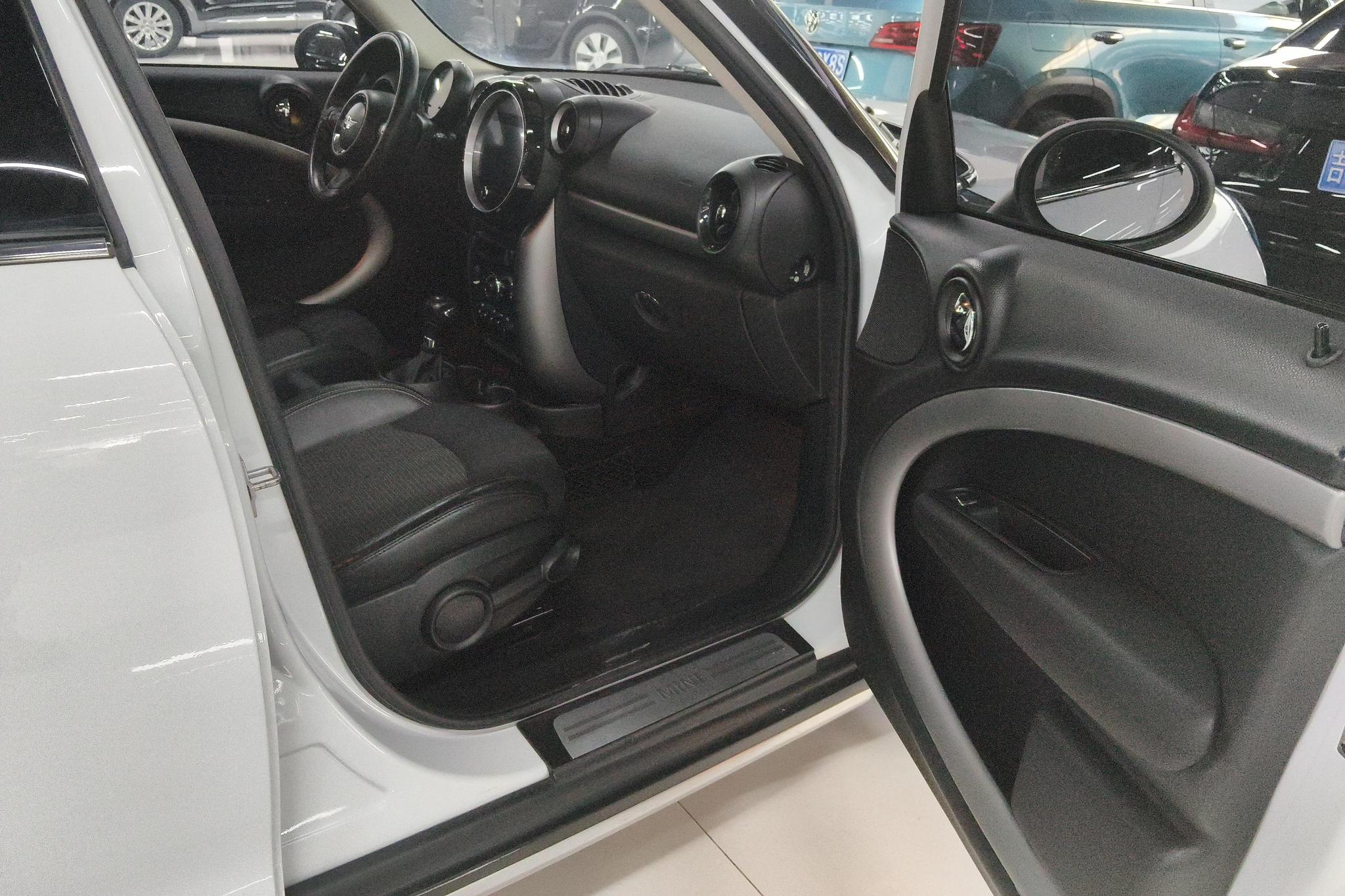 Mini Countryman 2014 1.6T COOPER ALL4 Fun