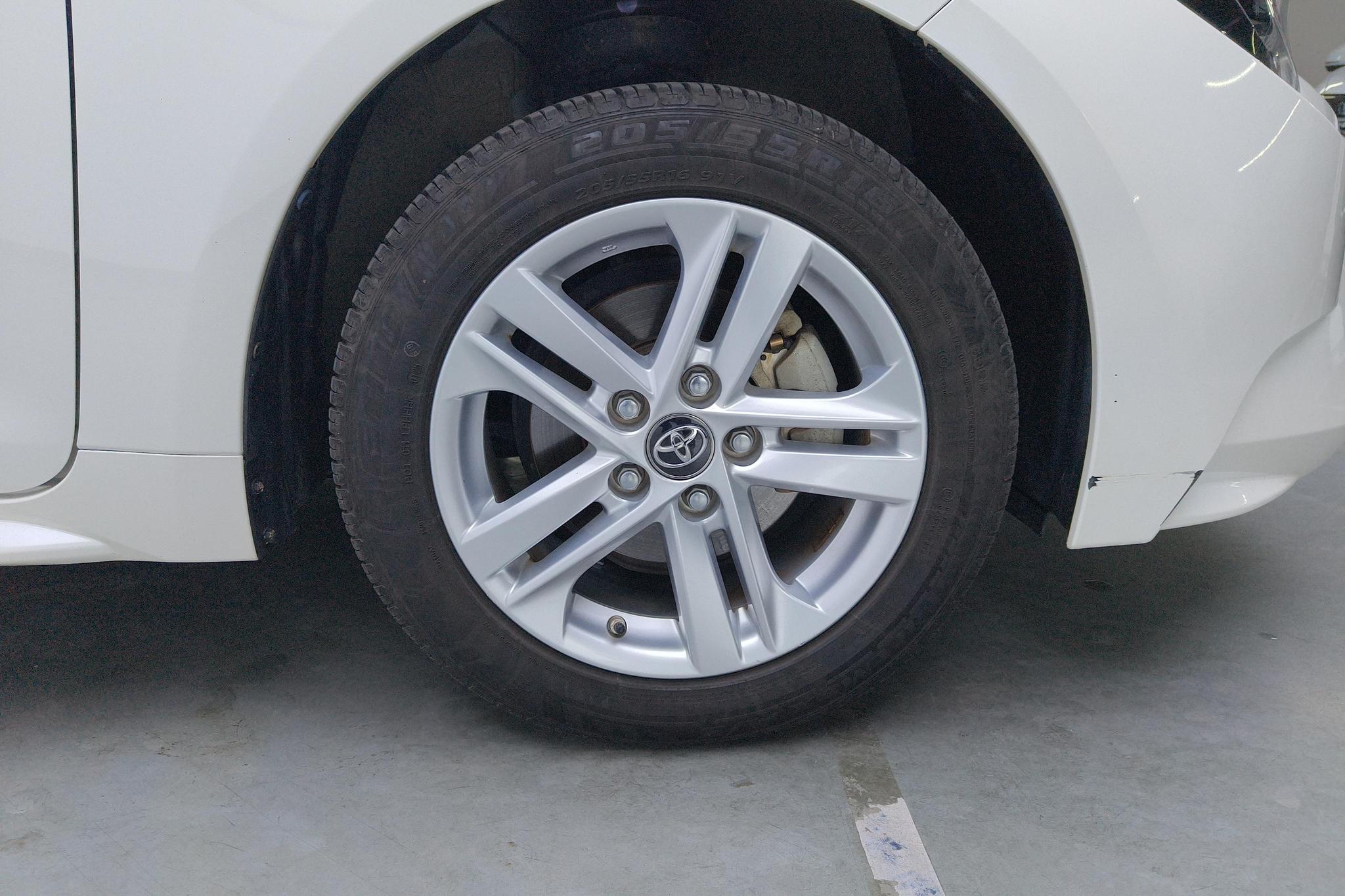 Toyota Corolla Levin 2019 185T Luxury VI