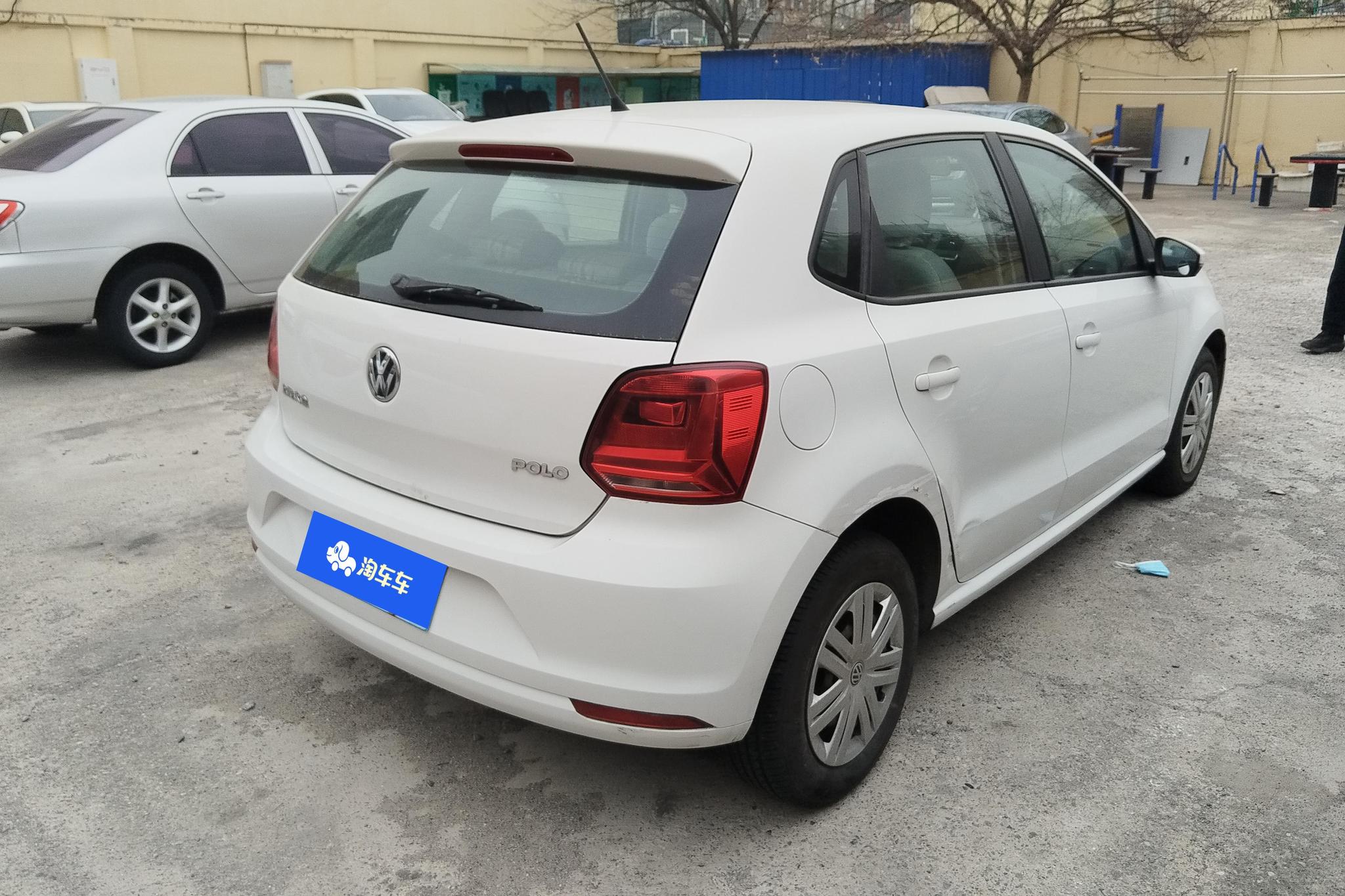 Volkswagen Polo 2016 1.4L AT